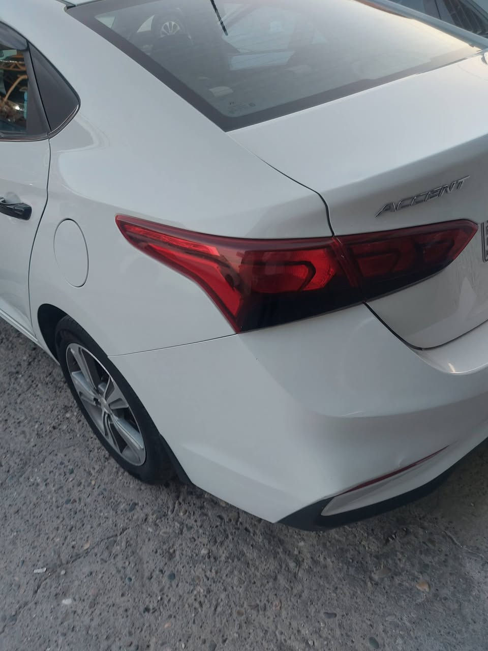 للبيع اكسنت كوري باي كوري مكينه دوش 16 كير At موديل 19 بدون صبغ مواصفات فول داخل لونين اربعه دسك مري شفط تحكم ستيرن مكينه ما مفتوحه سياره خام رقم مسطره دولي سنويه جديده بجم كبس بيها بيها بل باب شخط والداير خلف شرعي موصل السعر 125 موصل ايمن غزلاني ***********
