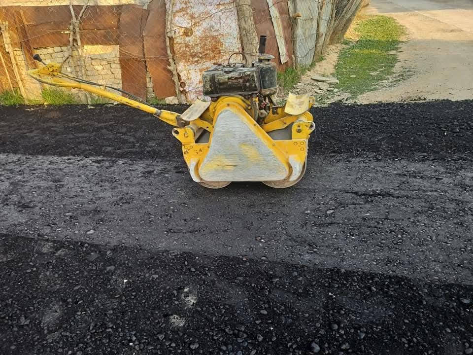يوجد حادله بيوت للايجار وزن طن ونص 
هزاز 
للأستفسار ***********

***********
