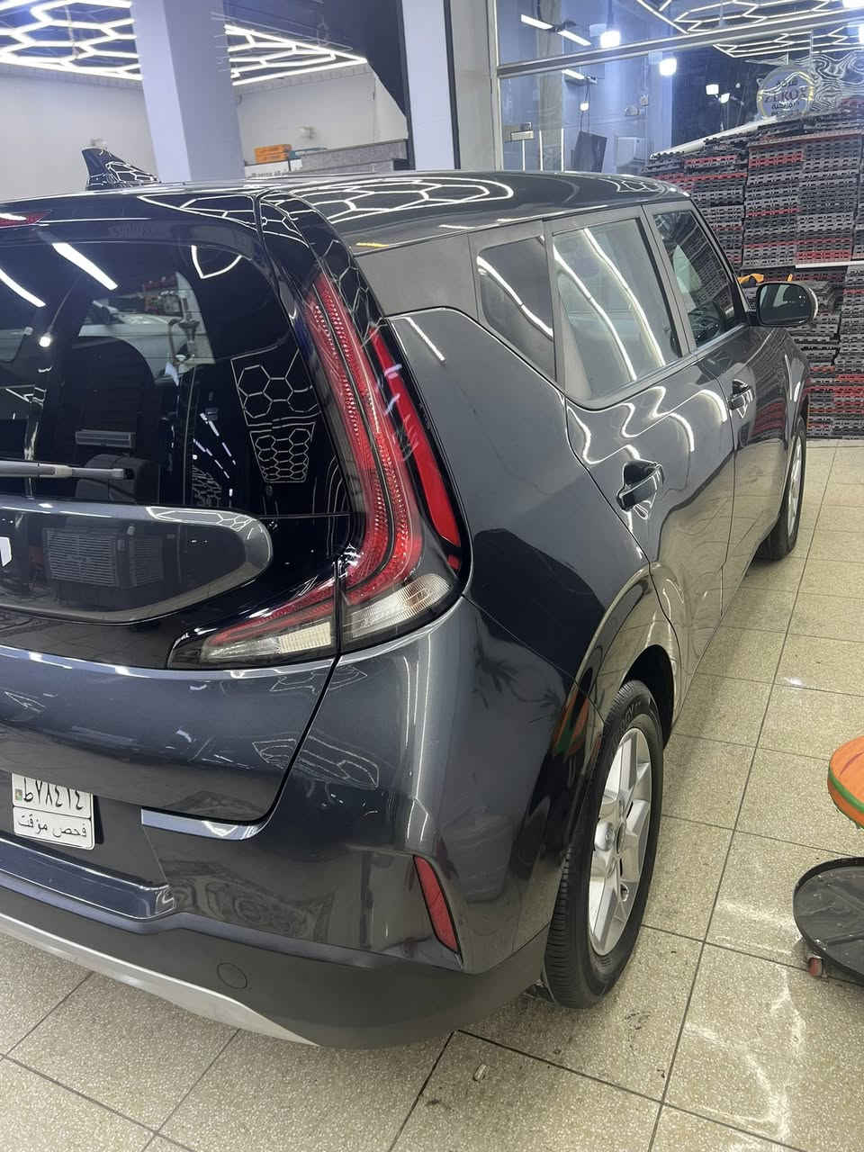 السلام عليكم
كيا soul موديل 2023

بدون رقم منفيس بسمي 

بيها رقم فحص مؤقت 

المواصفات S 

بصمة

محرك ٢٠٠٠

رادار امامي خلفي جانبي

نقطه عمياء 

 ويل كب 

كشن كهرباء 

شاشه چبيره

تبريد شاشه

 تحديد مسار وتوقف ذاتي  

ثلاثة انضمه قياده 

الحادث موضح بالصور فقط البيبان وثنينهم اتصلحن

السعر 143

***********
