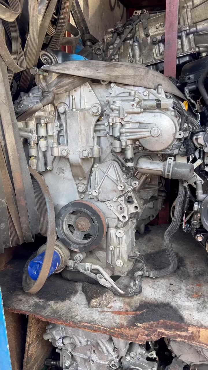 حمدالله على بركة الله تم وصول  حاويه محركات نيسان مورونو *********** /***********
