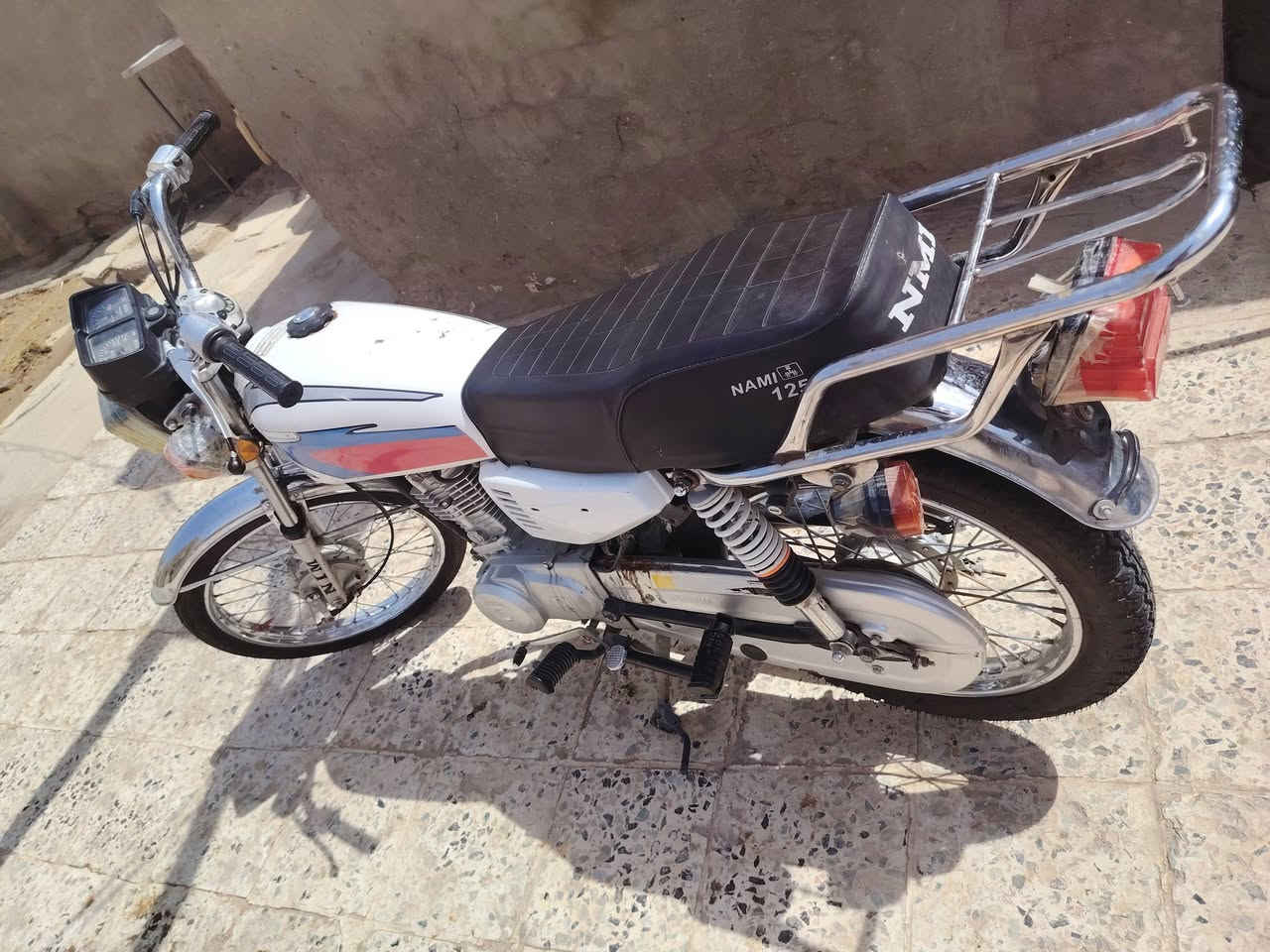السلام عليكم 

دراجه نامه ايراني للبيع موديل 2023  اوراق  (((( سڪنر )))) دراجه جاهزه من ڪلشي ومكينه جديده مامفتوحه وخير من اللّٰه السعر 600 وبيه مجال  مڪاني الغراف الشراي يتصل ع الرقم ‏‪***********‬‏
