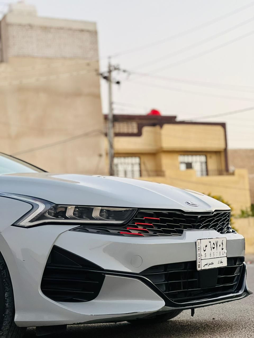 السلام عليكم 🧿
للبيع كيا K5 
ماشية (34m)

 الفئة جيتي لاين
المديل /2021 
رقم بغداد معوقين 
الضرر بنيد وجاملغ بدون دواخل 
 السعر.  (. 168. بيها مجال )
1 حجم المحرك 4 سلندر 1600 تيربو 
2 كامره +رادارخلفي+رادار امامي+ رادار جانبي مانع اجتياز  
3 بصمه ابواب وتشغيل عن بعد 
4زنون عالي وناصي
5مقاعد جلد اصلي احمر مختوم جيتي 
6سقف بنراما
7مقاعد الامامي كهرباء 
8هاند بريك بصمه 
9تحديد مسار 
10شاشا كبيره مع كامره دواره
11 ستيرن رياضي D شعار GT LINE
12 مثبت سرعه
13شحن هاتف 
14 اشاير بل مري 
15نضام قياده ايكو + سبورت + سمارت + نورمال 
وباقي المواصفات المعروفه في فئة جيتي لاين 
مكان السياره بغداد البياع
   .***********
.
