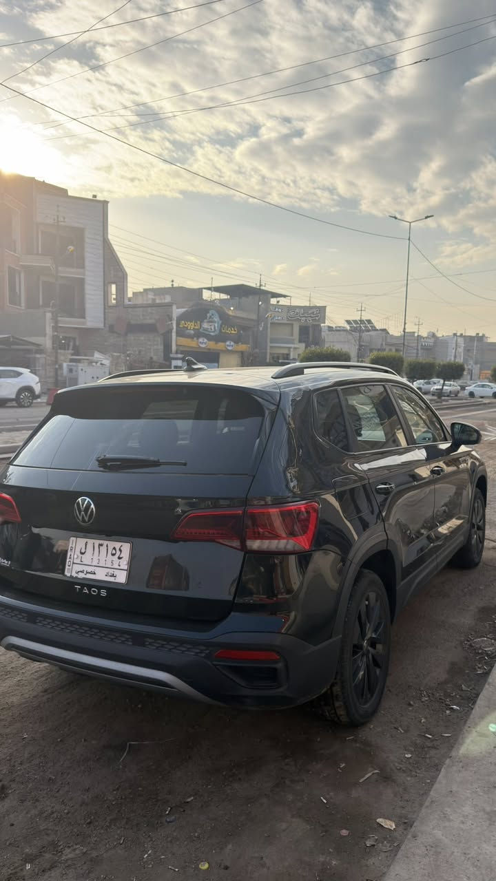 السلام عليكم
بلاش بلاش 
فولكس واگن 2022 تاوس  SE مكينة 1500 توربو كير محرك تبريد صدر تخم تاير كلة بشرط ترايك وين متريد السيارة رقم بغداد بأسمي تحويل مباشر السيارة كلش حلوة ونضيفة استخدام شخصي اني مستوردة علة ايدي ضربتة خلفية قبق جنطة مبدل نفس اللون وچاملغات مصبوغة يعني بية قطعتين صبغ  وبية بارد بصيط كلش بالخشم مال البنيد  بدون دواخل وبدون اي مكانيك مضرر  السيارة ماشيه 60 الف سعر السيارة 140 وبي مجال وماكو بهيج سعر وبهيج حادث مواصفات السيارة 
1- بصمة
2- ويل 19 
3- لد نهاري 
4- شاشه تدعم ابل كار بلي و اندرويد اوتو 
5- نظام اوتو ستوب 
6- لايت زنون
7- شاشة اعطال الكترونية 
وباقي الموصفات معروفة من تحكمات ومثبت وغيرها مكان السيارة بغداد المنصور داوودي للأستفسار 
***********

