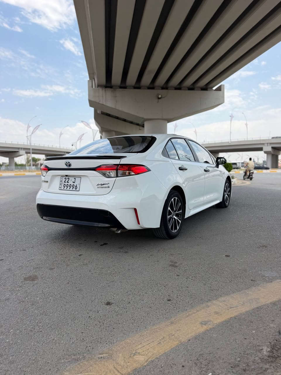 للبيع كورلاء 2024
هايبرد فول فول سياره 
ماشيه 40km
سلايت سياره 
ليد داخل 
داخل اسود 
تبريد قطعتين 
سنويه جديد باسمي رقم مميز 
كود بانزين 
مرايه شفط 
تحكم ستيرن 
سياره حاله كلين تايتل 
كتلوكات بلادي شركه 
سياره استلام واحد من شركه 
سعر 159 ومجال حك جيتك 
الاستفسار *********** كركوك, العراق
