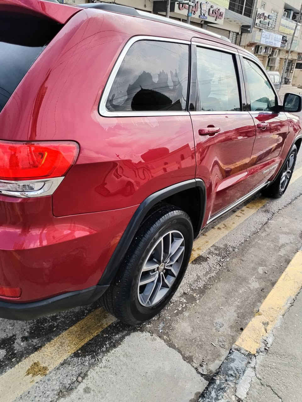 السلام عليكم
سياره كراند شيروكي وارد أمريكي موديل ٢٠١٥
ضرر باب خلف السايق بخ كلير فقط رقم دهوك باسمي شرط التحويل التواصل خاص


**إذا كنت صاحب هذا الإعلان وتريد حذفه لأي سبب، رجاءا أرسل رسالة إلى الدعم الفني**