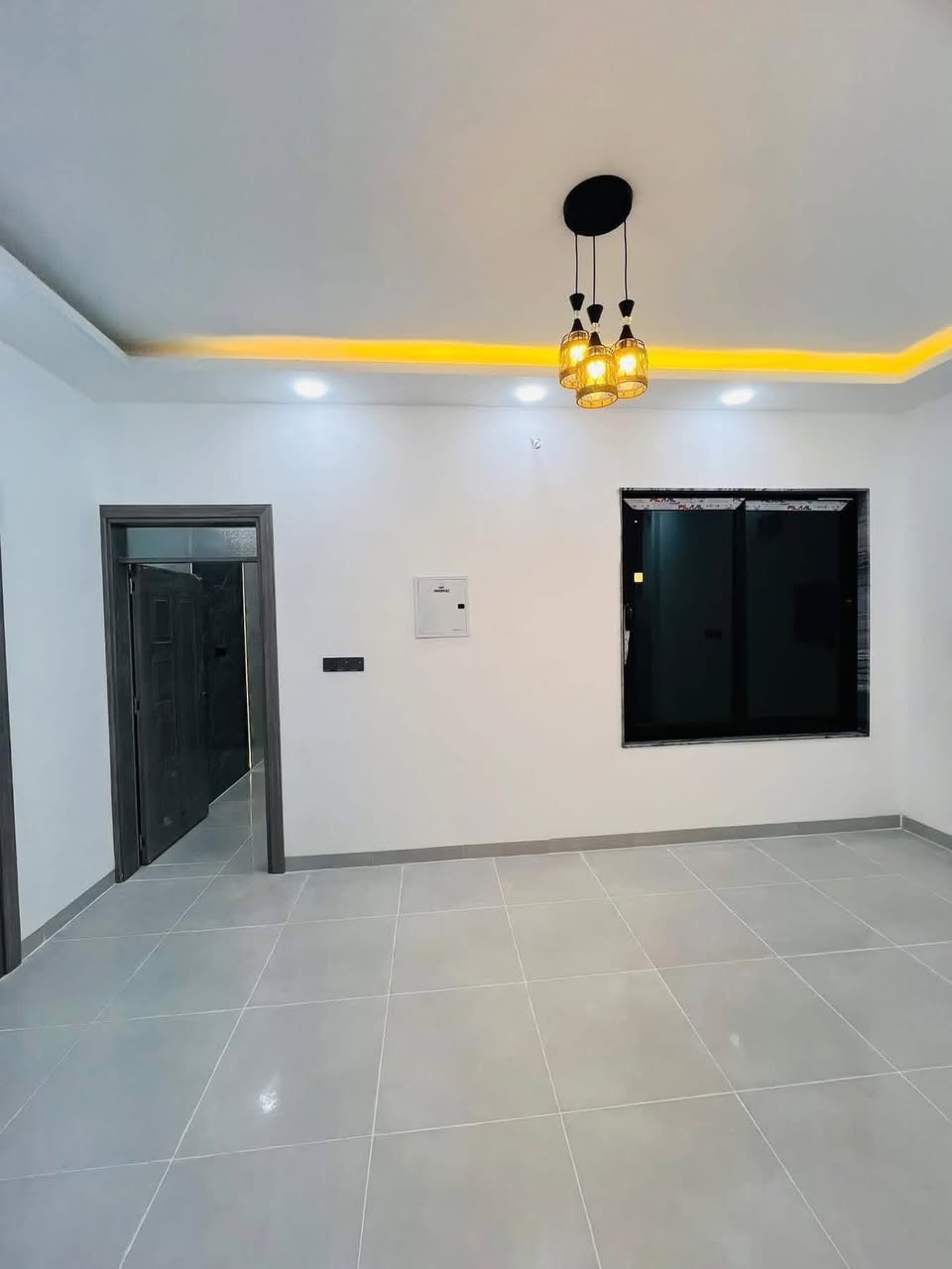 للبيع
#عقارات_مملكة_الخير 
دار  للبيع على شارع 12 متر  
 في حي الفلاح الثانية خلف المرور   
المساحة 100 متر     
 سند  طابو سكني ملك صرف  
 
لطلب السعر اضف تم 
*********** 
***********‏‪
او مراجعة مكتب مملكة الخير للعقار الكائن في سايدين  البحرين قرب قاعة الفخامة للاعراس
