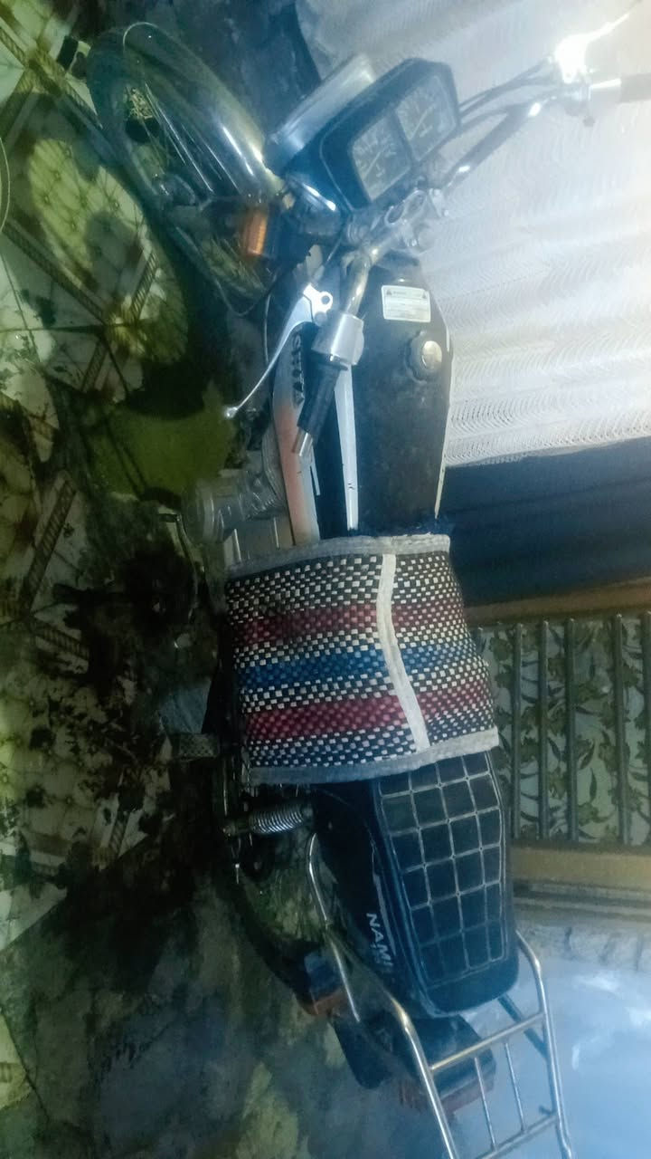 دراجه ارشه اصلي للبيع اوراق اصولي سعر 475الستفسار ***********
