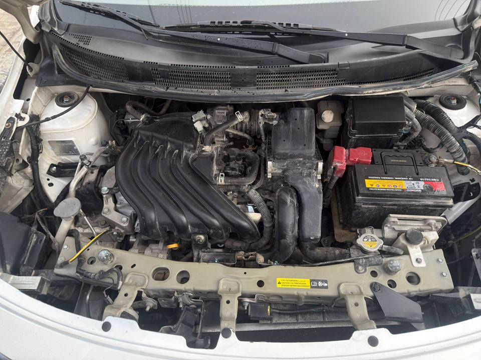 نيسان سني ٢٠٢٤ مصري رقم ارببل 
بيها ضربه قبق الجنطه مبدل الجاملغ الخلفي صبغ وبارد الباب الخلفي بي رشه جاملغ العبري بي تكحيل 
ماشيه ١٤٧ الف 
كير ومكينه كفاله 
السعر ٩٠ وبيها مجال 
مكان السيارة بصره
اللاستفسار ***********
اللاستفسار *********** البصرة, العراق
