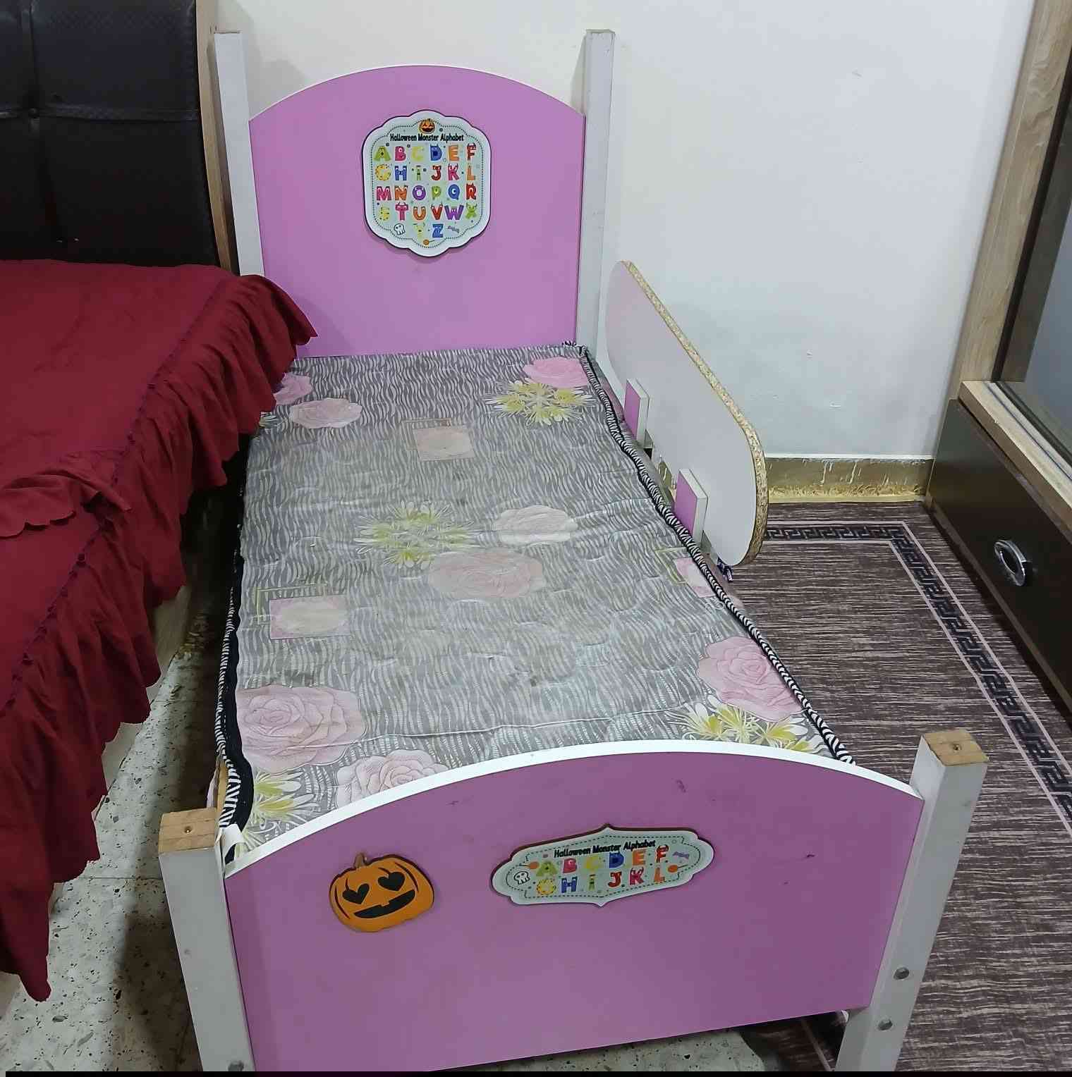 للبيع مدات جوزي قياس ١× ٢
مدات جوزي بس اسود ١×٣
موكيت ١٨٠×٢٠٠
جربايه هيه والدوشك
المدات والموكيت كلهن ٢٥
والجربايه ٦٠ ويا الدوشك


**إذا كنت صاحب هذا الإعلان وتريد حذفه لأي سبب، رجاءا أرسل رسالة إلى الدعم الفني**