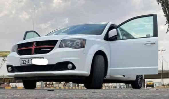 دوج كرفان موديل 2018 رقم نينوى هزةجديدة  وسنوية لغاية 2030 كير ومحرك شرط قبل شهر مبدل أبواب ميكانيك جامات 6 كهرب تبريد مركزي 3 قطع كشنات بلع شاشة أصلية قلاب داخل أسود كهربائيات كلها شغالة 
حادث جاملغ خلفي صبغ جهت النفر مع داير الخلفي جهت السايق والباقي مكفول
السعر 155$ ومجال 
***********
***********
