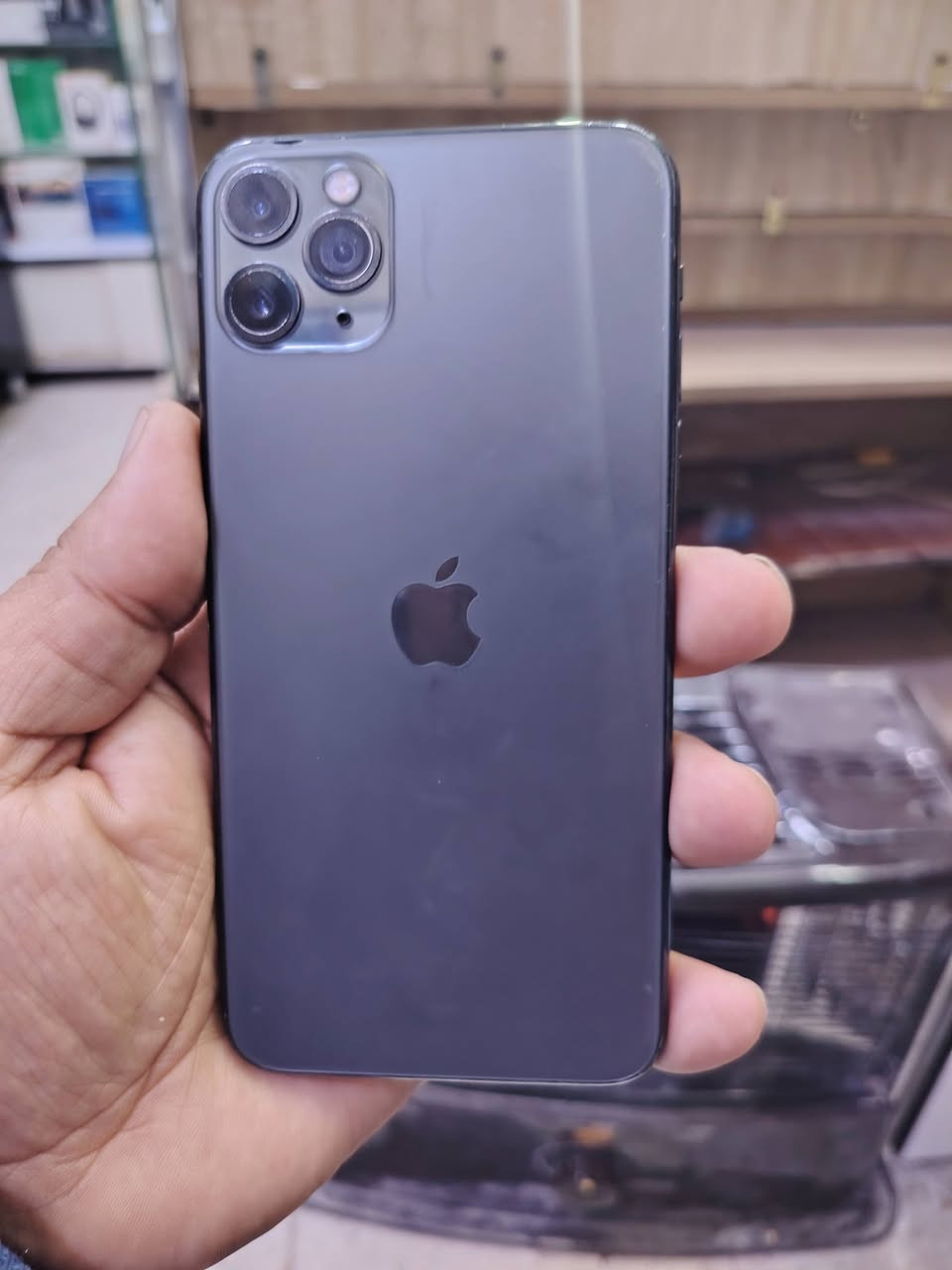 السلام عليكم 11ابرو ماكس البطاريه ٧٧  الذاكره ٢٥٦ الشاشه مستبدله وبيه فطر وظح بل صوره  السعر ٢٠٠ مكاني بغداد العبيدي


**إذا كنت صاحب هذا الإعلان وتريد حذفه لأي سبب، رجاءا أرسل رسالة إلى الدعم الفني**