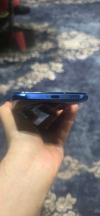 للبيع جهاز REDMAGIC 7 نظيف مثل ما موضح بالصور غراضة كاملة ومامفتوحه من...