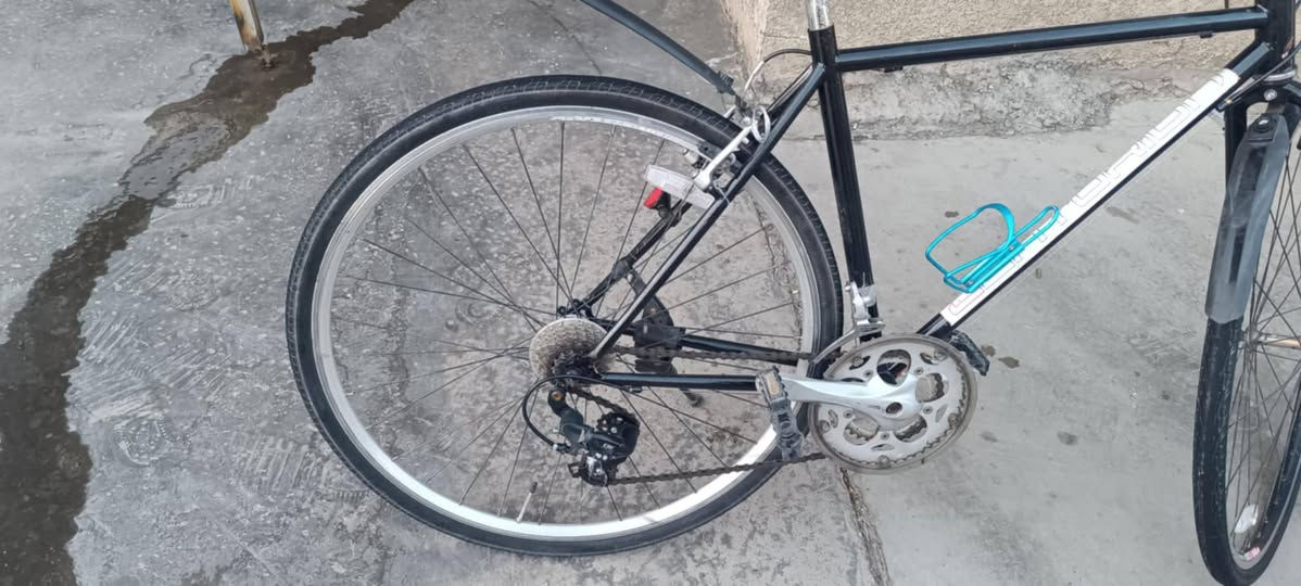 C700
نضيف 
السعر 60 بي مجال 
***********
المكان البياع
