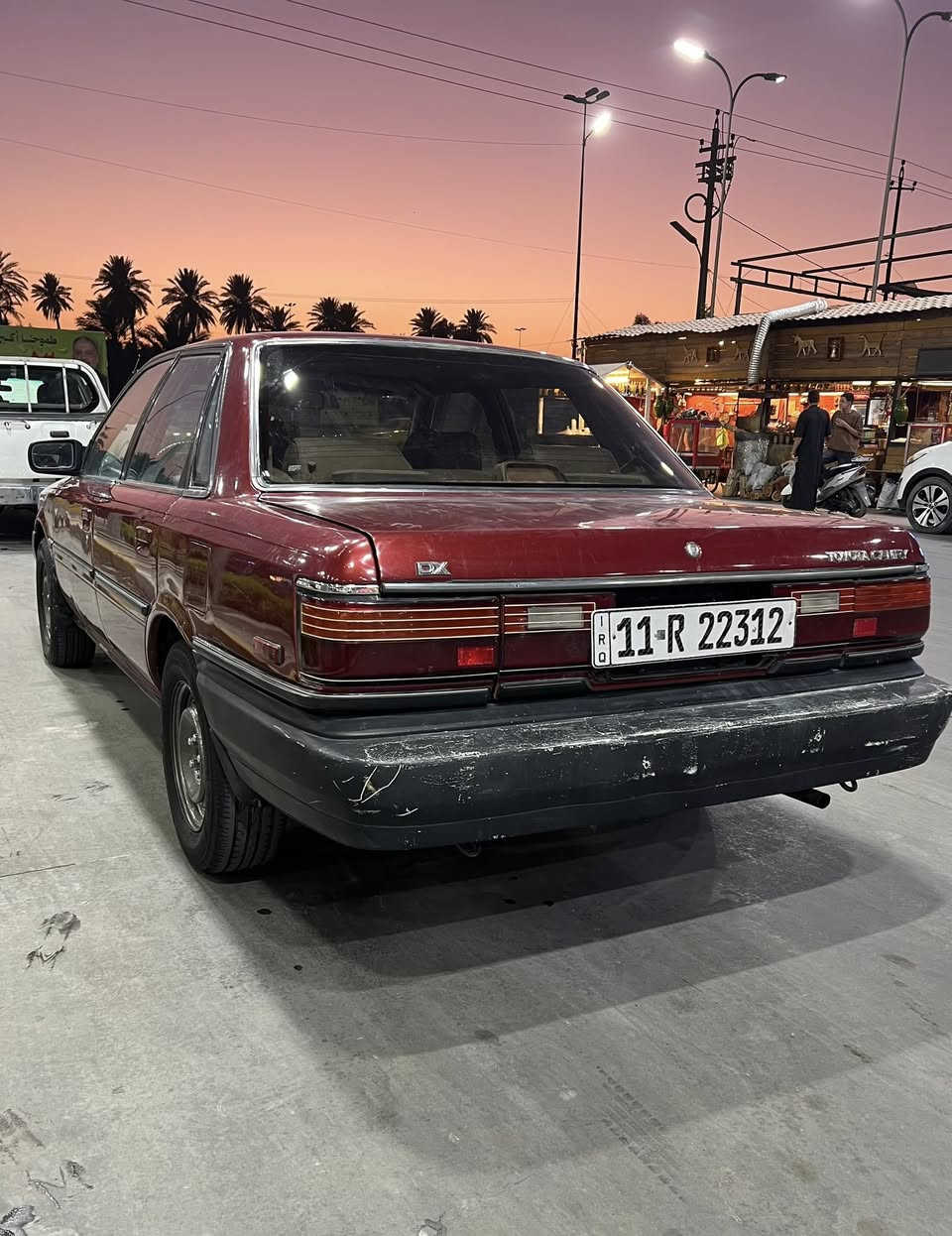 السلام عليكم شباب للبيع كامري موديل1990 وارد أمريكي رقم بغداد دولي بسمي هزه جديده تخم تاير جديد صدر امامي خلفي جديد تبريد ثلج محرك 2000 بلادي داخل سياره بلادي جلد 
سياره جاهزه من كلشي ترايك 200وين ميعجبك السعر 50قفل
مكان سياره بغداد تاجيات ***********
