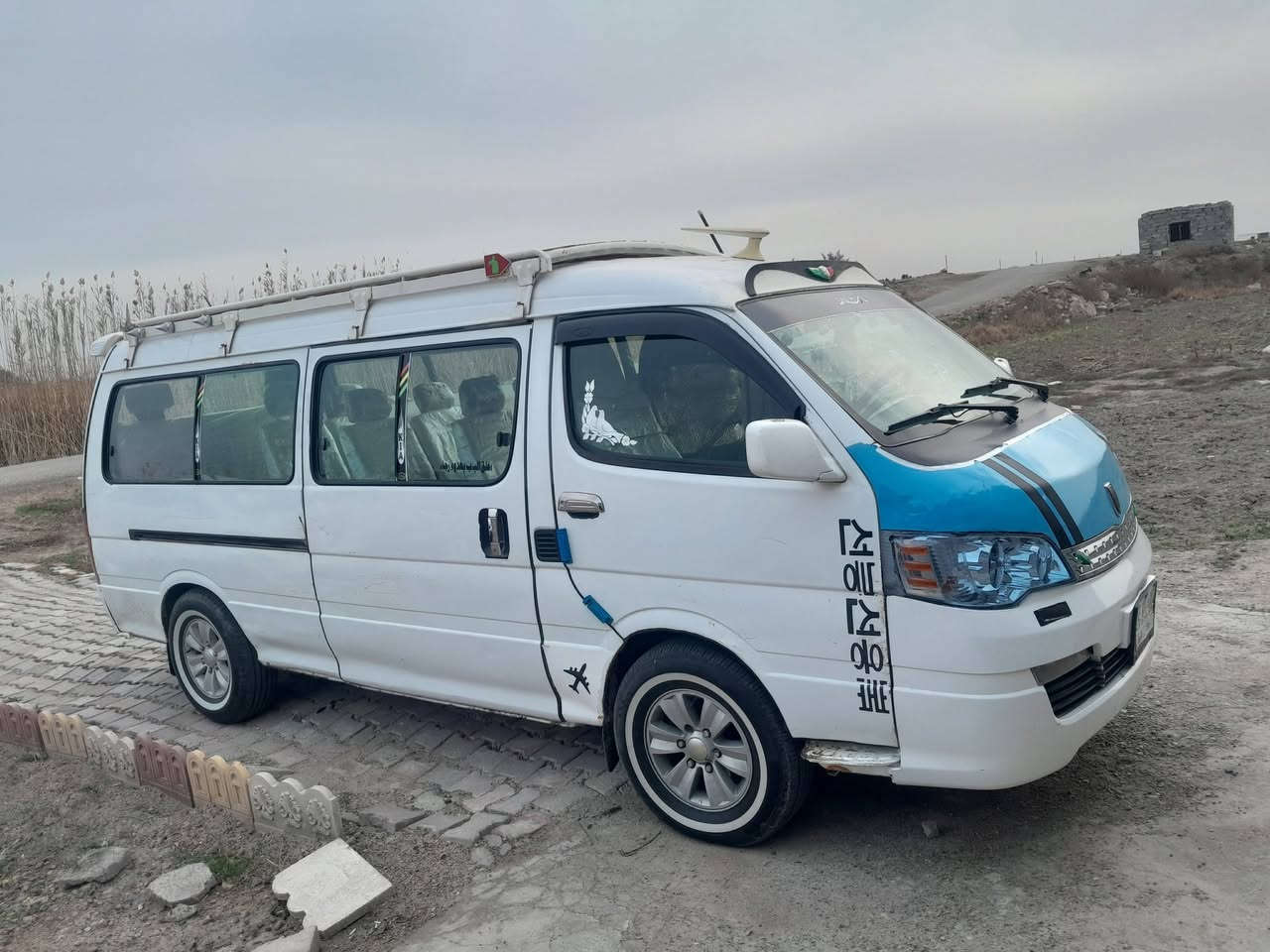 سلام عليكم جنبي اج وان ناصي تخم تاير جديد سياره حلوه ما بيهه اي نقص مكان المصابيح قرب معمل غاز 77وبيهه مجال *********** بي واتساب ***********
