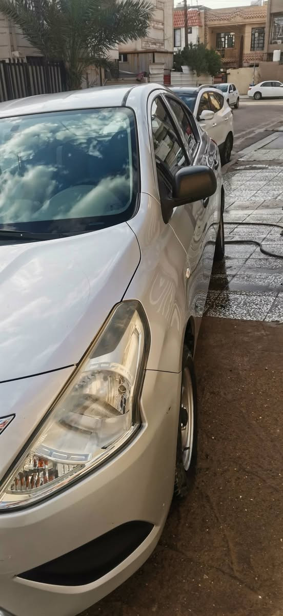 سلام عليكم نيسان صني 2016 ماشيه 78 الف كيلو متر حقيقي رقم بغداد بدون صبغ ولا معجون ولا تبديل سياره بلاديه تبريد تدفئه كير محرك كله مكفول ومملعوب بي ابد صدر جديد قبل سبوع مسوي سياره مناقصه اي شي بيه بارد فقط شبر يم السبير وبارد بلباب بدون اي صبغ او تكحيل شخط فقط بلجاملغ الخلفي وعافيه ممكحله عنوان السياره بغداد حي الاعلام تقاطع درويش
سعر 100 شده وبيه مجال ان شاءالله
***********
