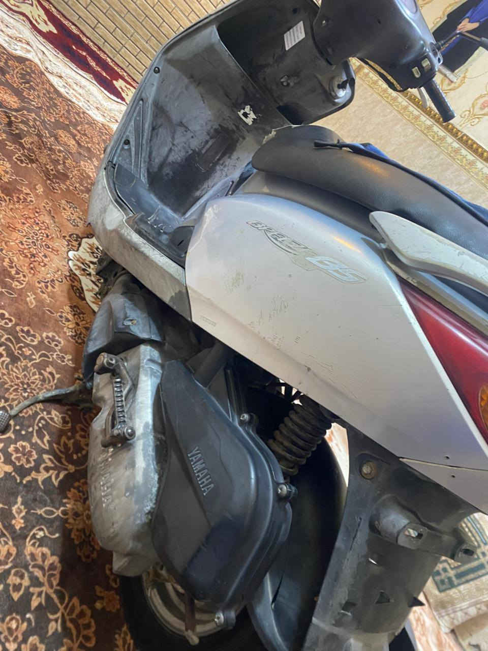 السلام عليكم بريز كابريتر كفاله عامه اي نقص مابيها كله اصلي مكينه ممفتوح بيها برغي كفر ختم واحد السعر650 المكان الشعب رقم الهاتف ***********
