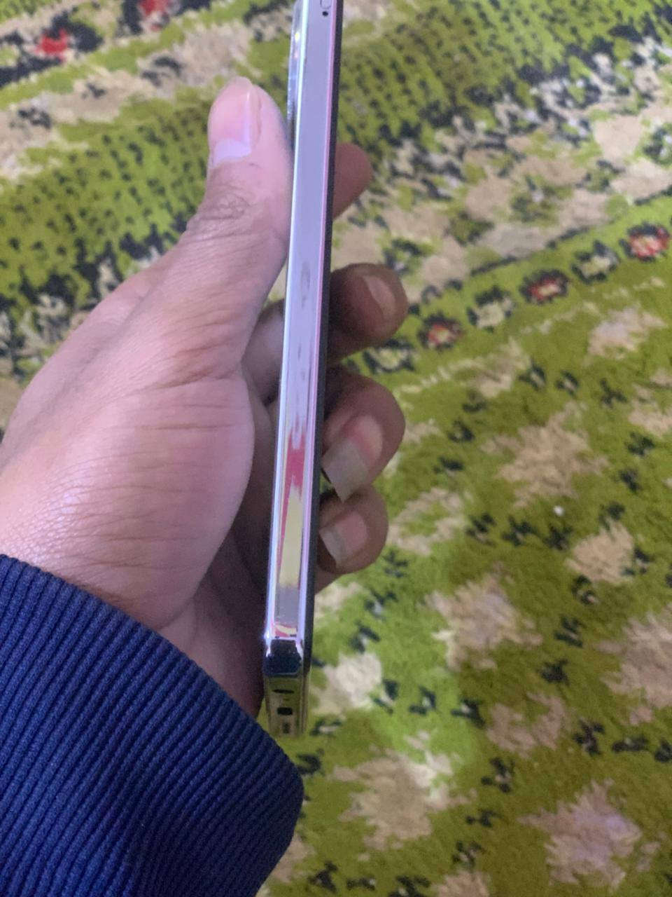 السلام عليكم TECNO CAMON 30 جهاز جديد استعماله شهره كارتون وخراضه كامله ذاكرته 256 مكاني بغداد المشتل سعره 185 وبيه مجال ويرهم امراوس *********** واني بل خدمه
