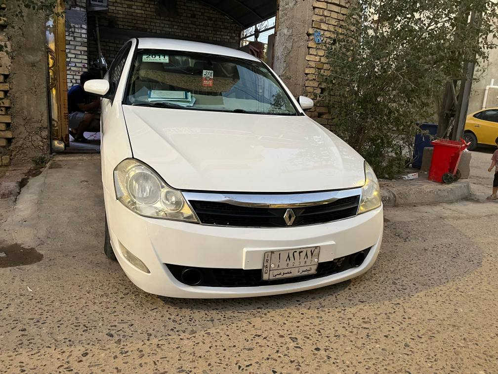 السلام عليكم رينو سفران ٢٠١١ 
سياره جاهزه من كلشي كفاله عامة استخدام شخصي 
الدوشمه جديده 
تبريد خير من الله
فراش الارضيه جديد 
حداديه 
تدفئه كشنات 
كهربايلات جديده 
شاشه تدعم كاربلاي 
وبيه موصفات بعد تعال وشف بعينك احسن . البصره السعر ٨٩ وبيه مجال حگ جيه تعال ***********
*********** البصرة, العراق
