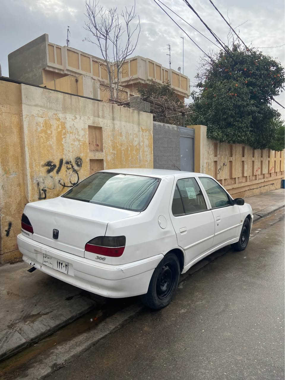 بیجۆ فەرەنسی 306 بۆ فرۆشتن
مۆدێل 2002 سەنەوی ئەسلی 
هەمو کوردووستانی پێ بگەڕێ بێ کێشەیە
مەکینە Z6 ی مەغوب ی بەخ
گیروومەکینە بیلاد
قفل مەرکەزی
چوار جام کارەبای
هەیکەلی جوان
پێش و پشتی بێ لێدراوە سەقفی زۆر جوانە
سێ پارچەی بۆیاغە بێ دەعم و لێدران
پێشودوای تازە داگیراوە کامل بەشەرت
سەیارەکە زۆر جوان ماوەتەوە
کارەبای کامل مەزبوت
ئەوەلیات/موس/براوە/بەشەرت
سعر 22 وەرەقە و کەمێك مەجال
شوێن / هەولێر
بۆزانیای زیاتر نامە بنێرن لەخزمەت دام. أربيل, العراق


**إذا كنت صاحب هذا الإعلان وتريد حذفه لأي سبب، رجاءا أرسل رسالة إلى الدعم الفني**