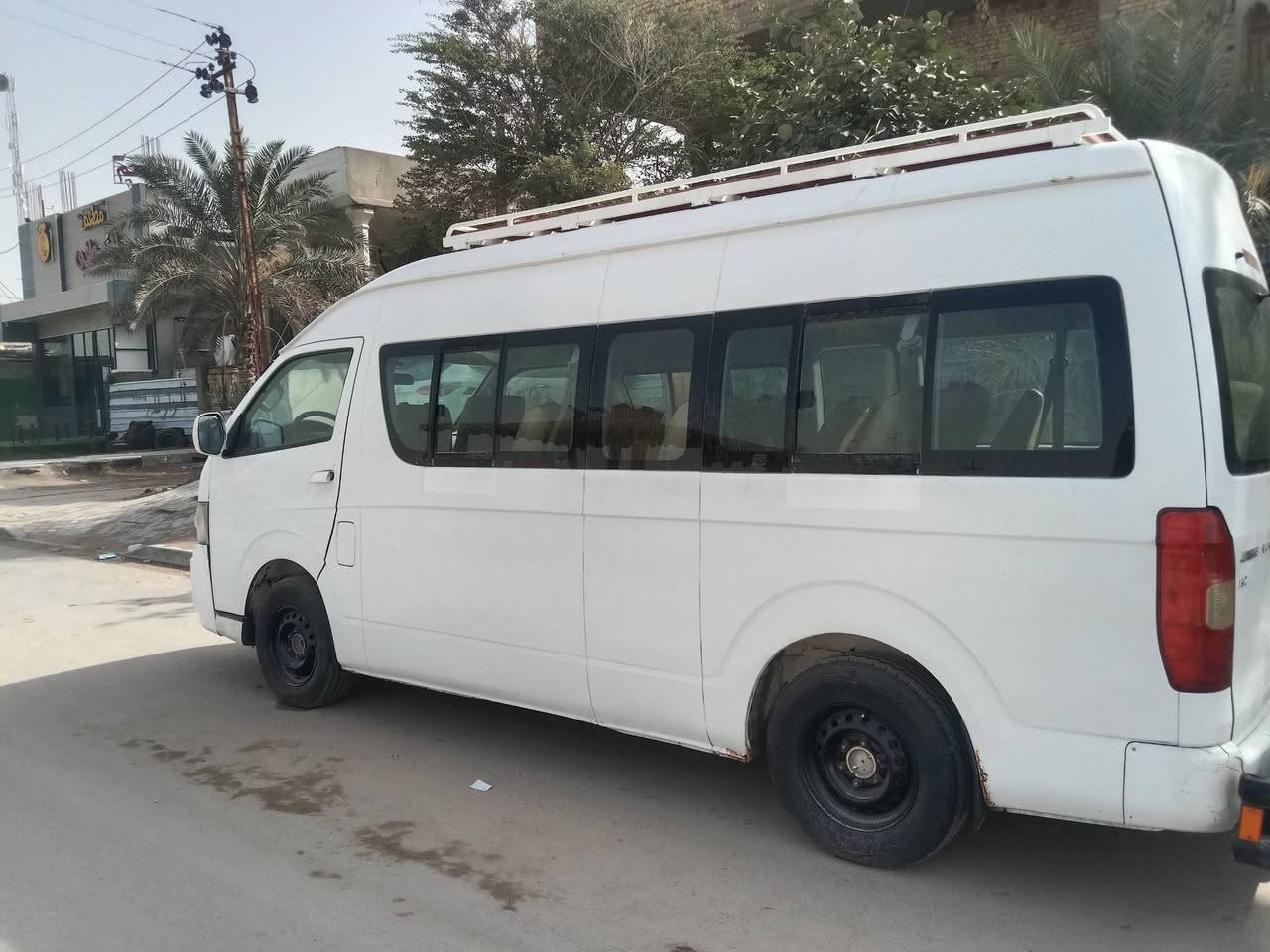 سلام عليكم سياره جنبي موديل 2015 بسمي سنويه 30 البيع فقط مكينه25 بيه تنقيص فقط مكفول اكسن وكير حداده نص عمر السعر115
رقم الهاتف ***********مكان السياره البصره الزبير
