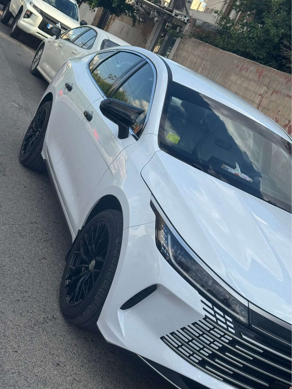 Byd دستروير ٢٠٢٥ 
صفر 
بدون صبغ 
بدون شخط 
بدون ملاحظات 
ماشي ١٤٠٠ 
رقم كاتي باقي ٧٥ يوم 
سيارا كامل كماليات 
مبدل تايرات ويل 
فحص وهزة جاهز 
سعر ١٣٠ وبي مجال بسيط أربيل, العراق


**إذا كنت صاحب هذا الإعلان وتريد حذفه لأي سبب، رجاءا أرسل رسالة إلى الدعم الفني**