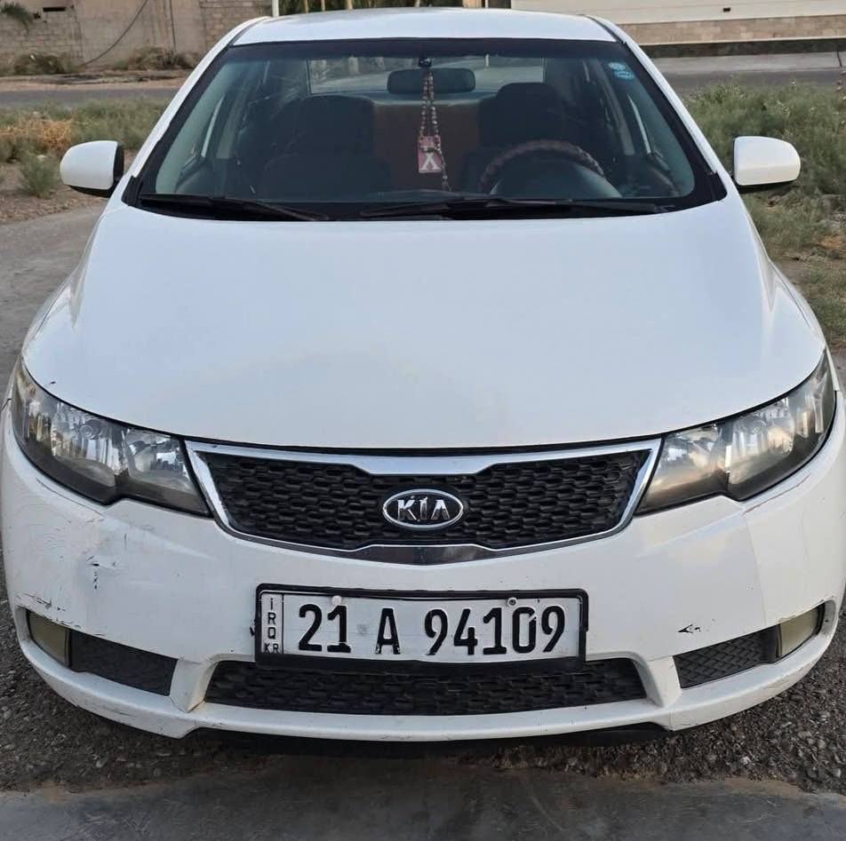 بيع سريع موديل ١١ خليجي كير عادي سعر ٨٧ وبيها مجال قليل الاستفسار ***********
