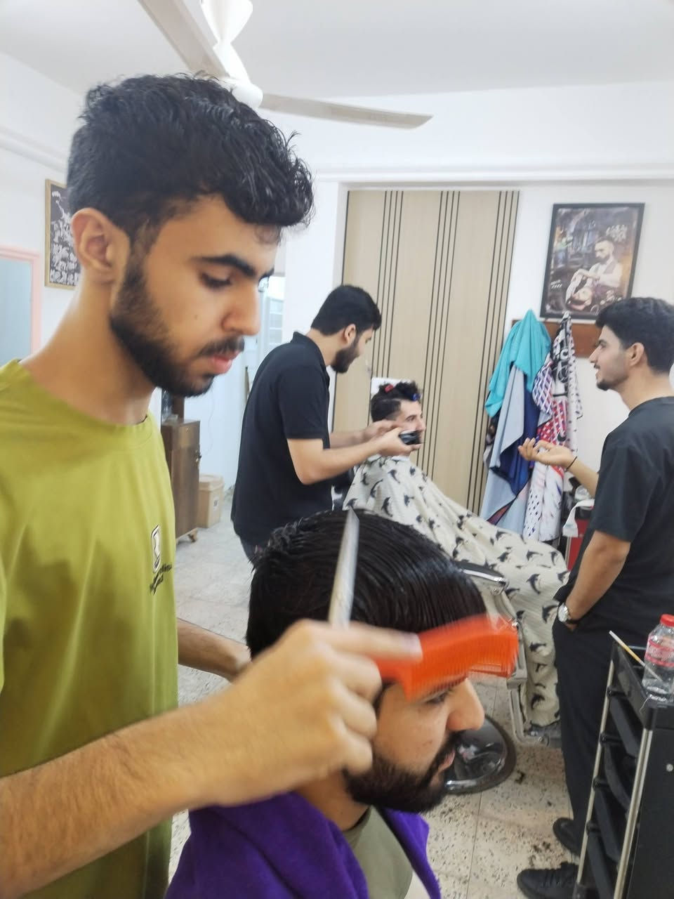 تعليم الحلاقه معهد النجاح. تفاصيل الدوره مراسله اتصال وات ساب *********** العنوان بغداد الجديده.
