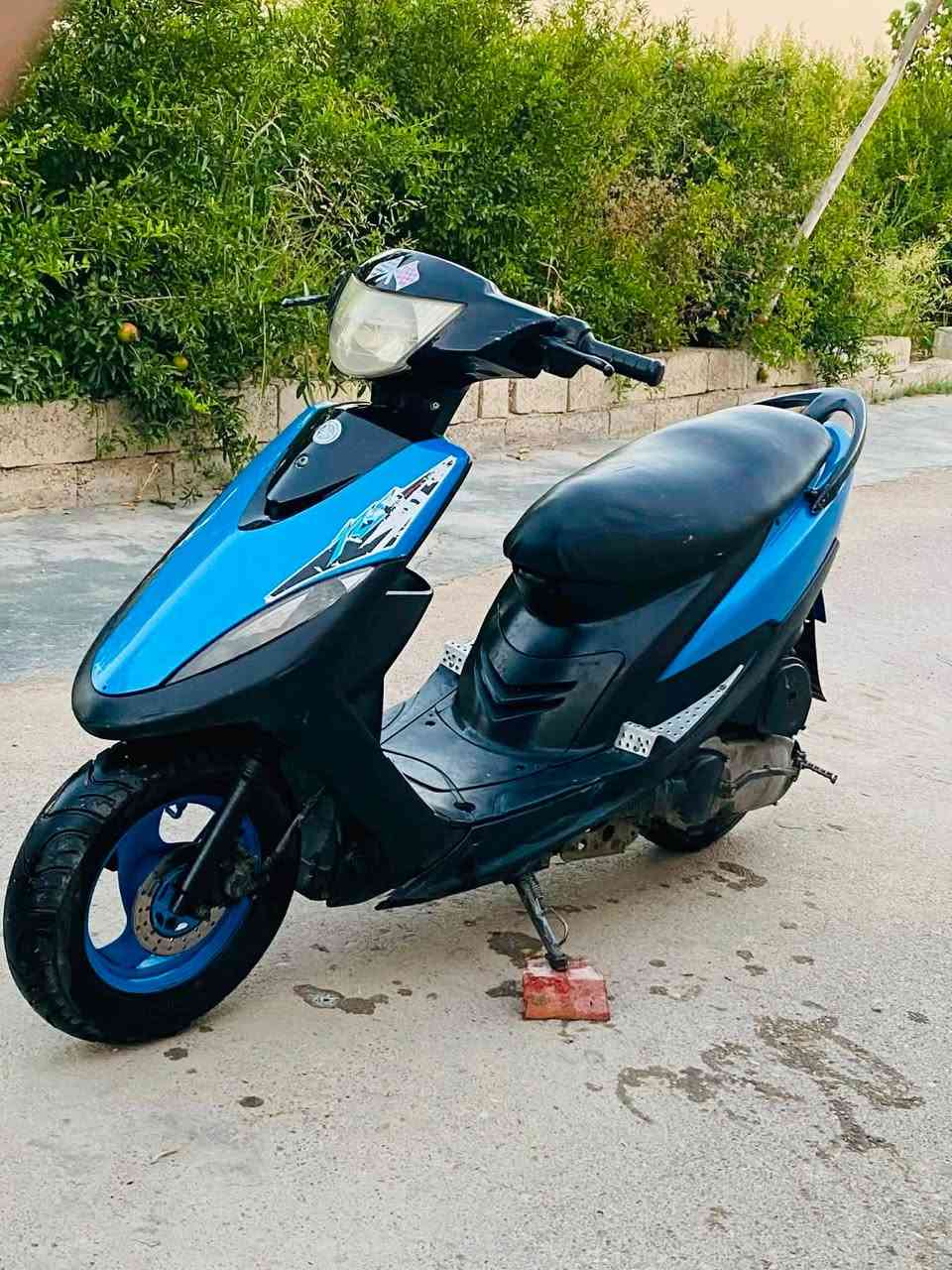 سلام عليكم دراجه ماكس دراجه كله شغال دراجه شلعه معدل فول السعر 375 بيهه مجال مكاني ديالى شهربان رقمي ***********

