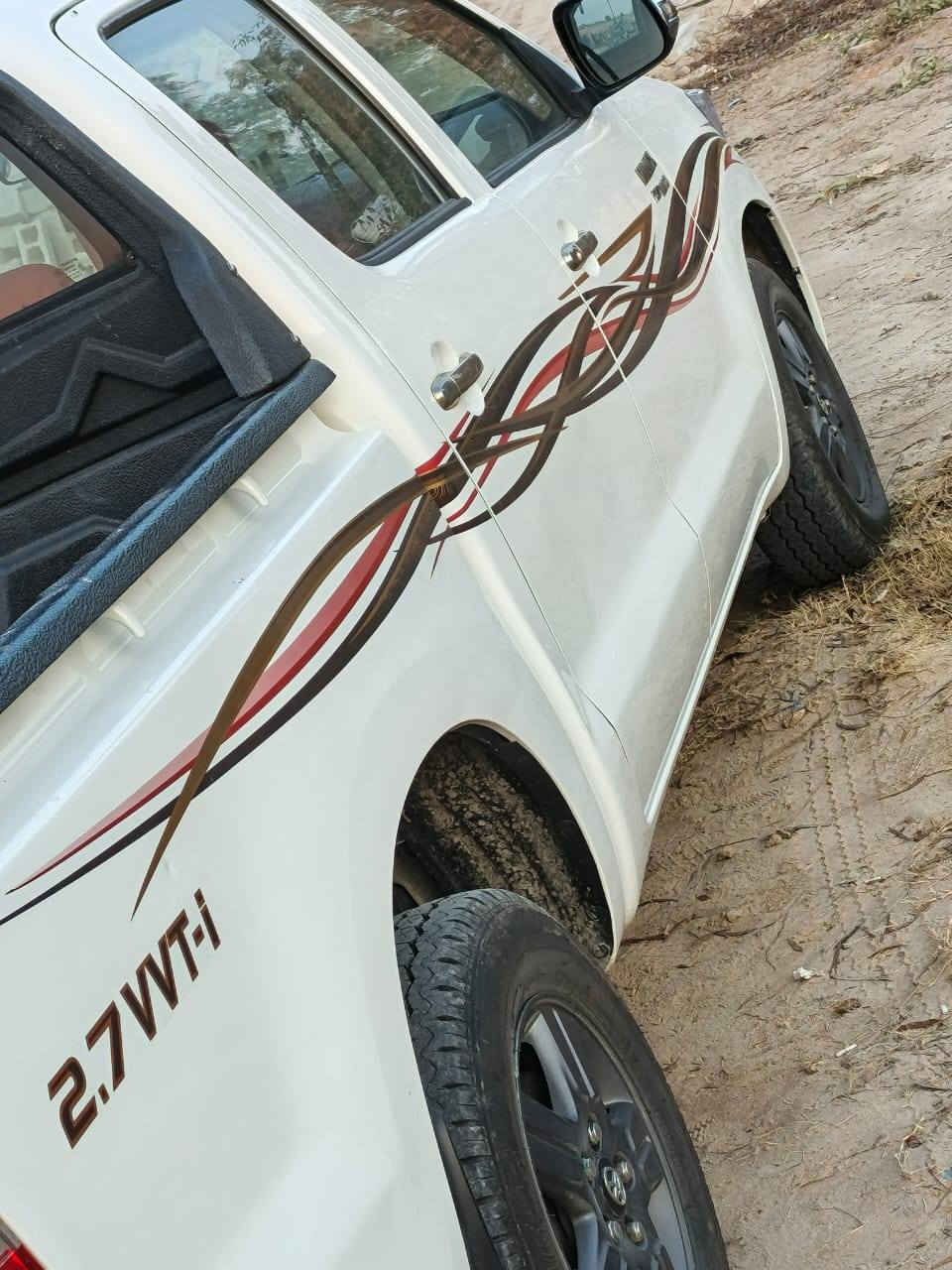 هايلوكس اوتوماتيك موديل 13شاصي 19ماشي 263مكينه شركه لا تبخير ولا تنقيص السعر 216وباقي التفاصيل بالسونار عنوان بغداد ابو غريب واتساب ***********
