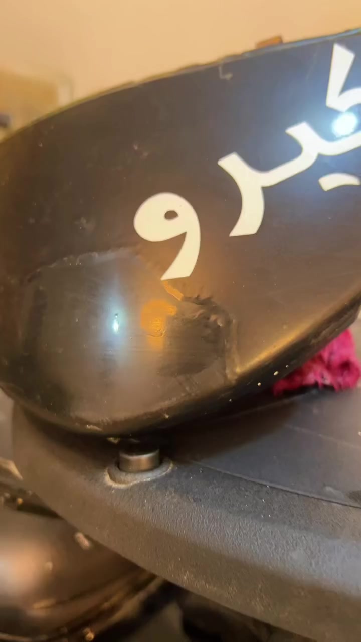 السلام عليكم شباب ماكس عدلة 120 للبيع بوشة 49 مكفوله من الفتح دراجه نضافه شوفة عينك بيهة شيال رياضي وبية كلچ رياضي مال تفصيخ وبيهة وياله رياضي وبيهة دبل خلفي رياضي دراجة شلعه ومعدل تفحص وتشوف بعينك سعر 575 بيهة مجال حگ الجيه متواجد عالفيس او اتصال***********
