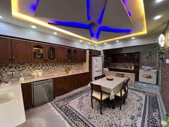 🏦#خانووی نوێ تاپۆ  || کۆلانی ١٢ متری  || فول کوالێتی || بۆفرۆشتن 
🌍#شوێن || هەولێر || گەڕەکی ٥ حصارۆک  ||   نزیک مزگەوتی شیخ عبدالحمید بزیني       
🧱#ڕووبەری|| ١٧٠م  
🗄#پێک هاتوەلە||  ٤٥ ژووری نوستن مطبخ  ومطبخ عمل و ٢ هۆل و  دیوەخان ٣ حمام بەیتونە    
💰#نـــرخ  || 
📠#بۆ پەیوەندی کردن
📴فایبر واتساب ***********
📴فایبر واتساب ***********
ــــــــــــــــــــــــــــــــــــــــــــــــــــــــــــــــــــ
🏦#بيت جدید  طابو   ||علی شارع ١٢م خدمات کامل|| فول vip || للبیع
 🌍#الموقع ||  اربیل|| حي ٥ حصاروک   ||قریب جامع شیخ عبدالحمید بزیني     
🧱#المساحة || ١٧٠م     
🗄#یتکون بیت ||  ٥ غرفة نوم مطبخ  مطبخ عمل و ۲ صاله استقبال و ٣ حمام بیتونە  
💰#الســعر ||   
📠#للاستفسار اتصلوا ........
📴فایبر واتساب ***********
📴فایبر واتساب ***********
