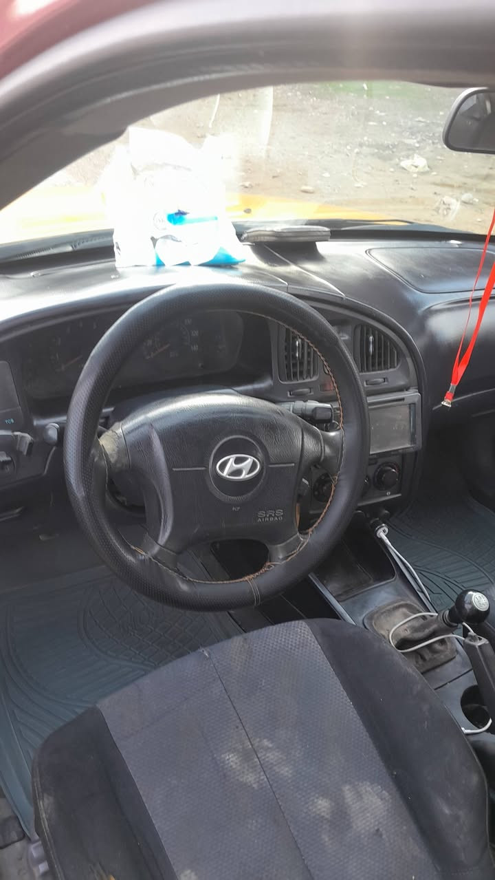 السلام عليكم ورحمة الله وبركاته 
النتره 2006 اصل abs بسمي 
مكفوله مكينه وكير وصدر شرط ترايك للشمال 
تخم تاير صدر نضيف سنويه جديده رقم ديالى تحويل مباشر
تبريد يحتاج كلج كمبريسر فقط وغاز تدفئه شغاله تحكم مري كزوز مثبت سرعه سلايت روف كهربائيات 
كلهه شغاله ضررهه جاملغ خلفي ماواصل حوض
 فقط طخه بسيطه صبغ الدوسات والدعاميات السياره
 اصل لون احمر تكدر تحولها خصوصي 
السعر 50 وبيهه مجال العنوان ديالى بعقوبه 
رقم الهاتف ‏‪***********
