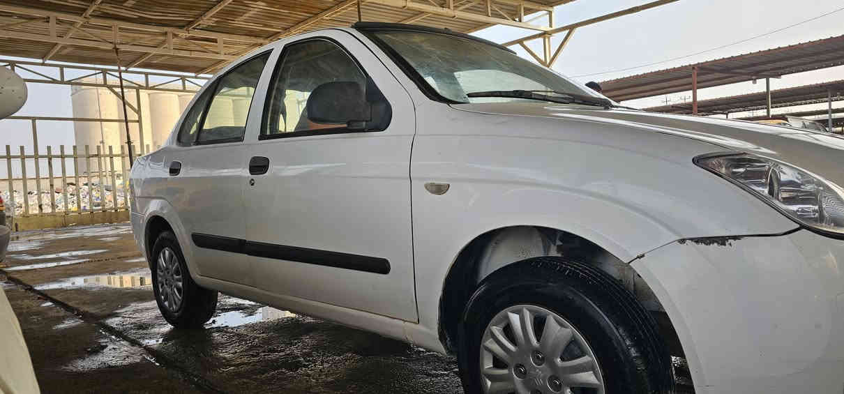 سلام عليكم طيبه خصوصي موديل ١٣ جاهزه مكينه وكير حداديه  رقم قادسيه سنويه مجدده موجوده بديوانيه السعر ٣٦ وبيهه مجال بسيطه الاتصال ***********
