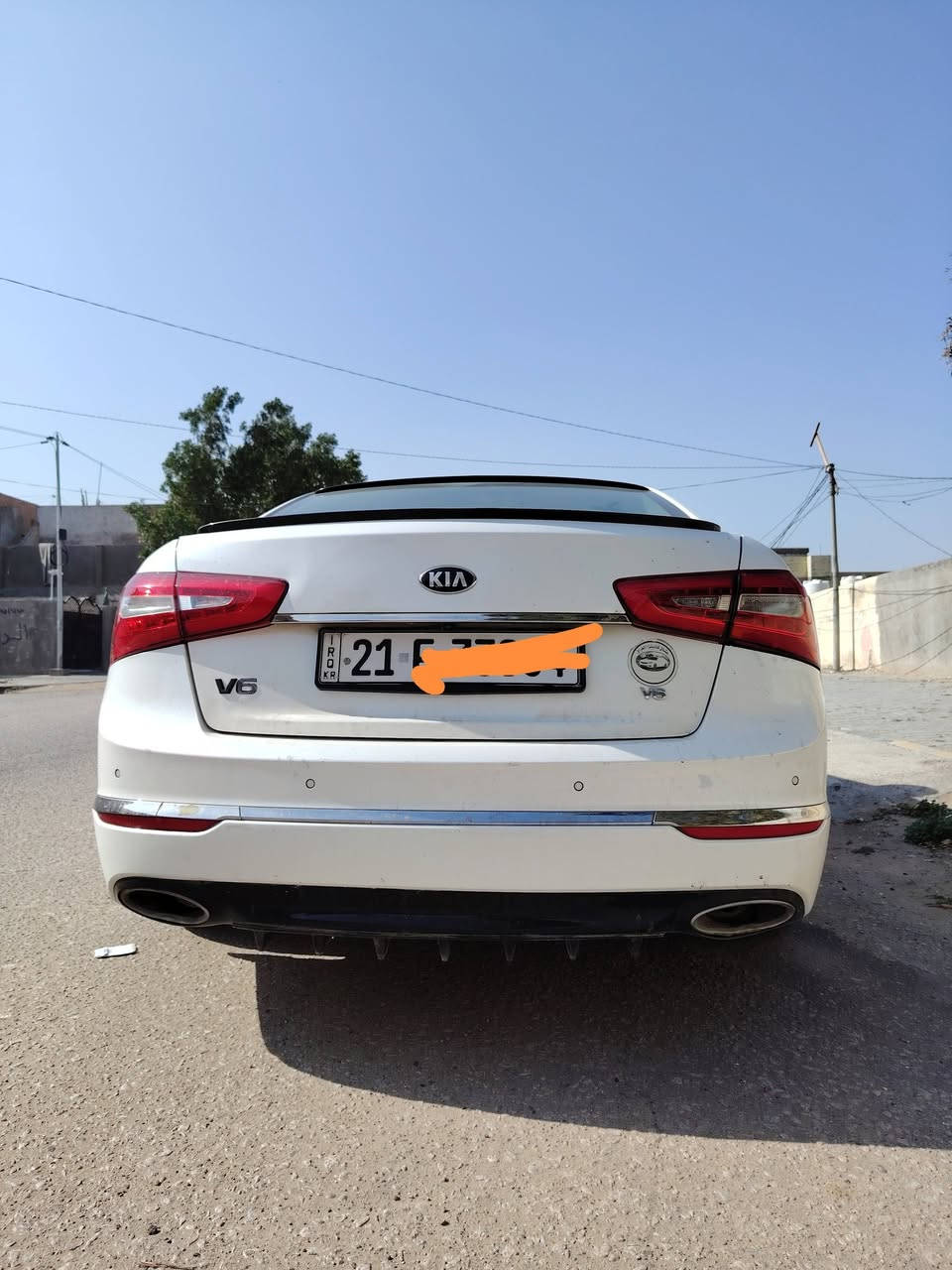 السلام عليكم كيا كادنزه للبيع  موديل 2014فول موصفات واحد عل واحد معرفه موصفاته خليجي  حداديه جديده تخم تاير باتري جديد سايد بريك بصمه ابواب بصمه شفتات ستيرن رياضي لايت زنون سياره بسمي تحويل ثاني يوم بيه شبر صبغ بل جاملغ وطرف البنيد بدون معجون بس رشوالباقي كفاله السعر135 وبيه مجال عنوان كربلاء ***********
