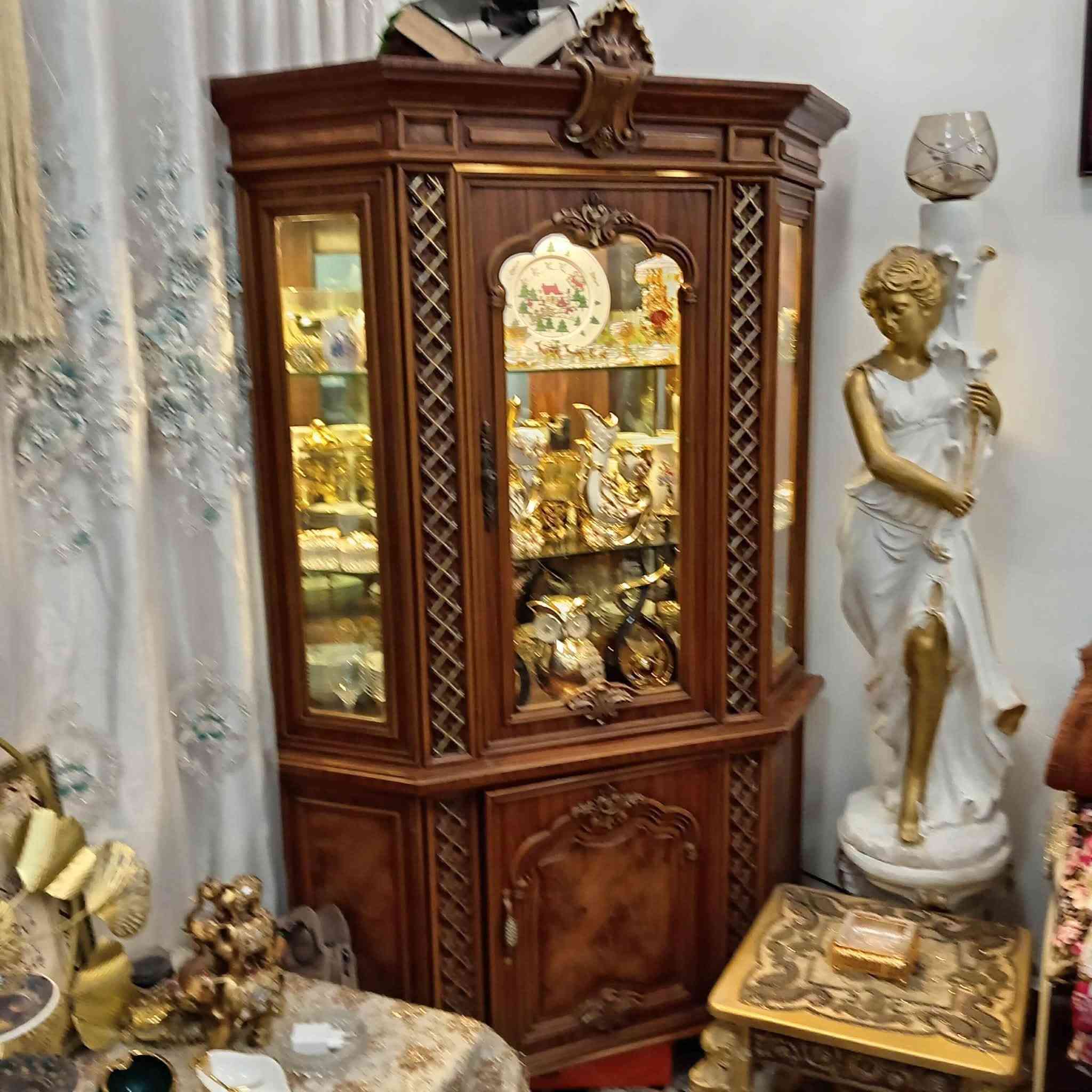 مرحبا فترينا كلش نظيف وجديد مشترتها ٥٠٠اريد ١٥٠مكان بغداد


**إذا كنت صاحب هذا الإعلان وتريد حذفه لأي سبب، رجاءا أرسل رسالة إلى الدعم الفني**