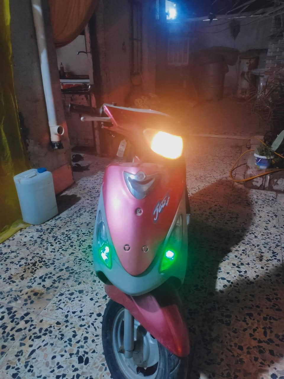 ماكس منغولي ما مفتوحه شرط مكفوله لون ماروني سعر 650 وبي مجال للشراي مكاني رميثه ***********
