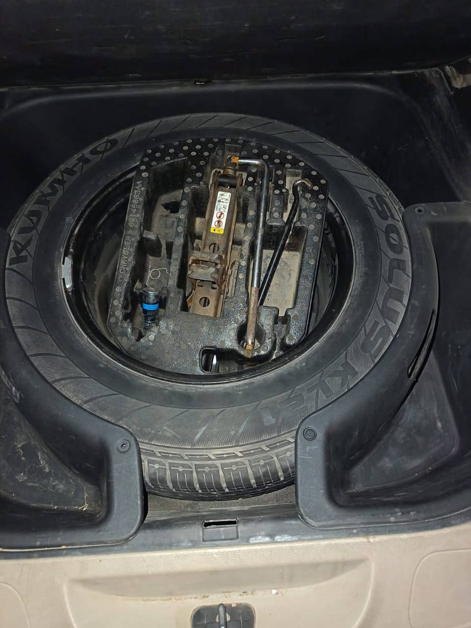 سلام عليكم 
جيب الاريدو 14خليجي 
رقم بغداد 
فول مواصفات 
محرك6اسلندر
بيه فقط صبق اكلير باب العبري الكدام الباقي مكفولة كفاله عامه 
محرك كير حداديه كله جديد 

السعر 220وبيه مجال

الاستفسار ***********
