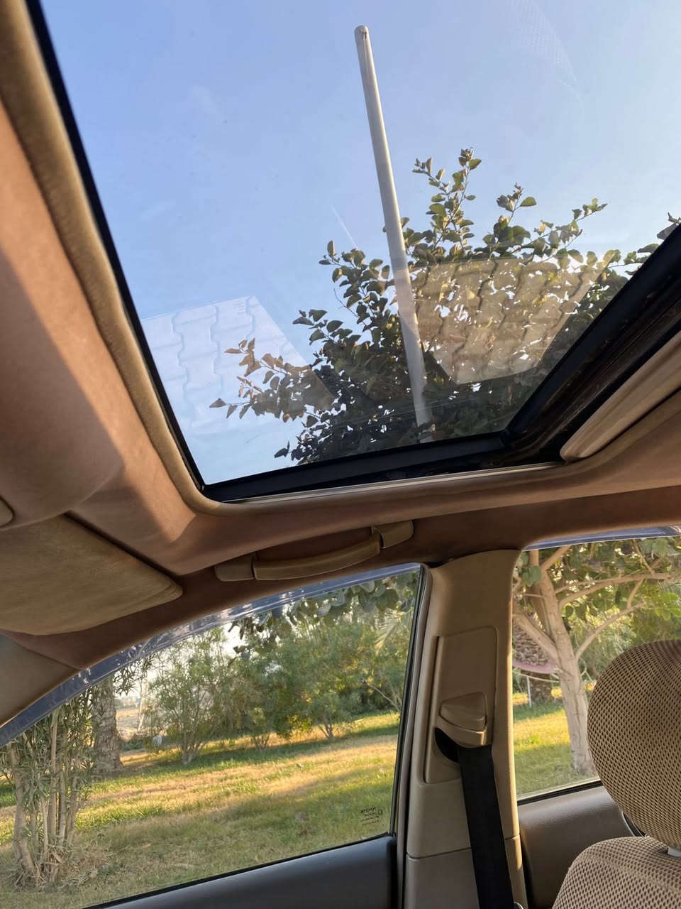 للبيع كامري  موديل 2006 خليجي گراد مكينة 6 سلندر فول قطعتين تبريد ثلج  كهربائيات كلهه شغالة السيارة رقم اربيل دولي بسم اخويه تحويل ثاني يوم  بيهه  بمقدمة البونيد شبرين تعديل فقط وبعدهه ع وضعهه غير هاذا الشي مابيهه  بيهه تلحيظات بالجامرلق الأيمن شخط بسيط. / السعر 120 وبيهه مجال مكان السيارة الضلوعية  … ***********
