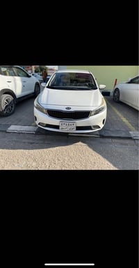 سيراتو • ٢٠١٨ • باب خلفي يمين