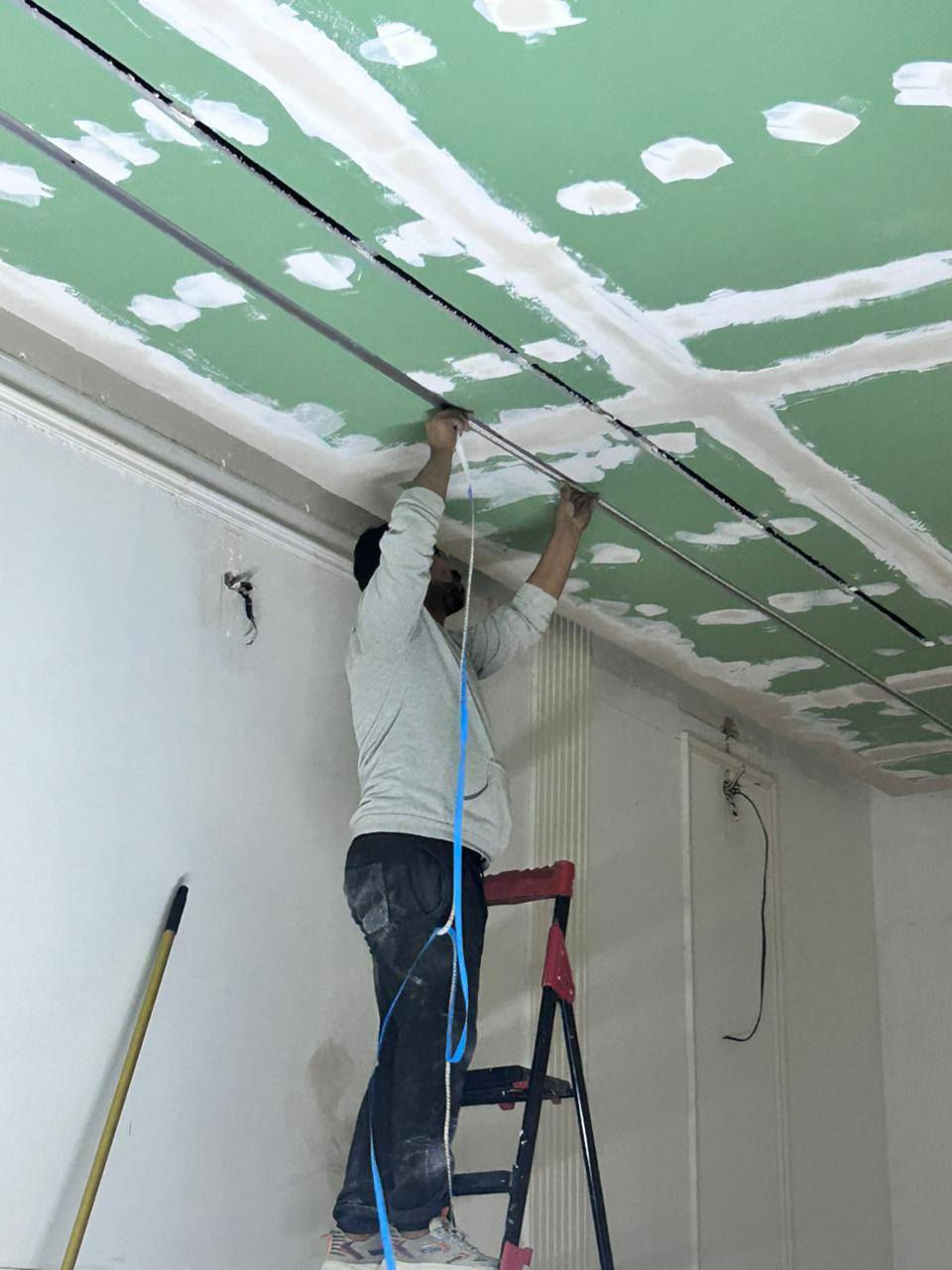 تأسيسات كهربائيه عامه ***********
