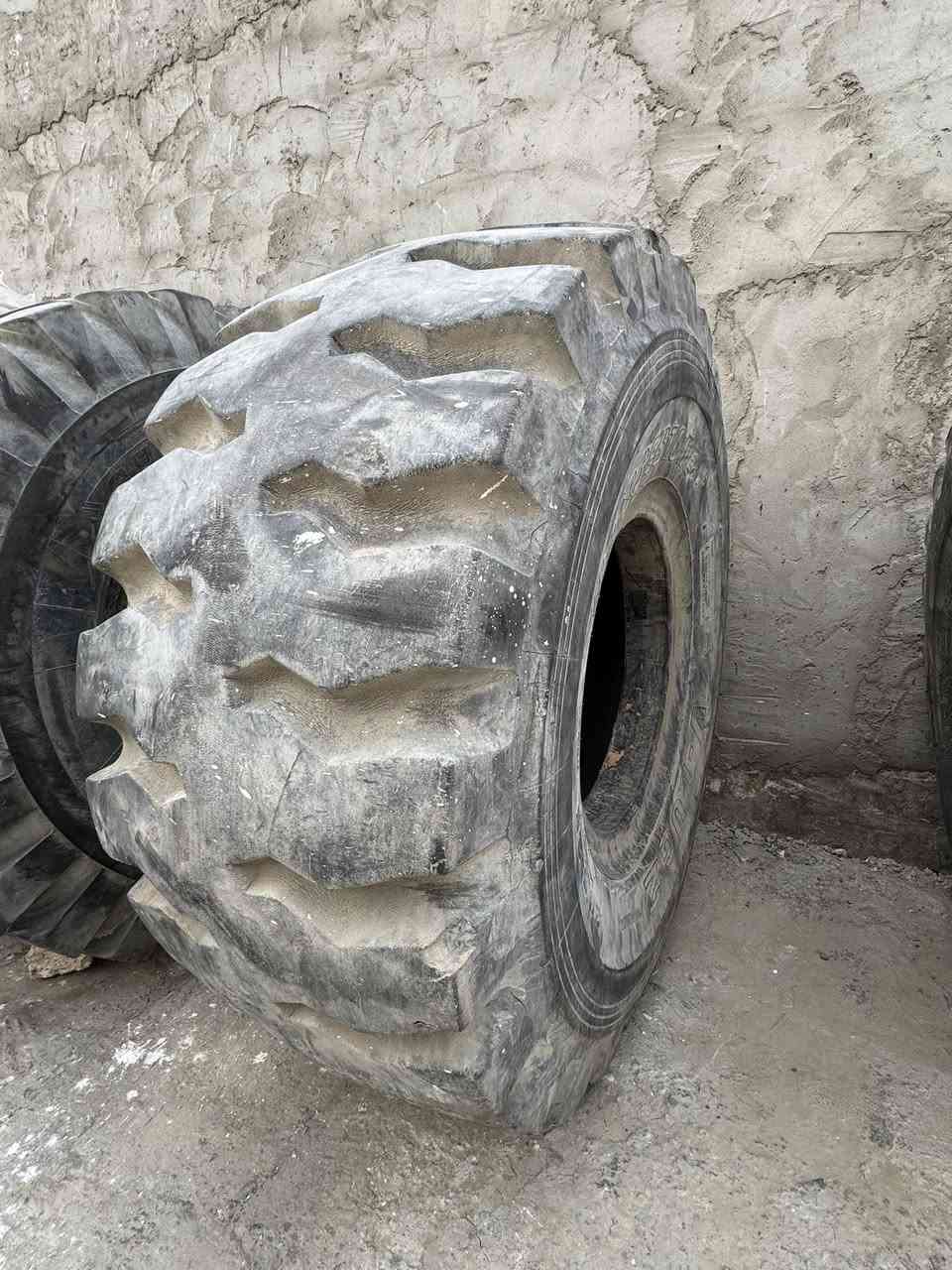 سلام عليكم ورحمة الله وبركاته)
تايرات باله مستورد احجام مختلفه

٣٣-٦٥-٣٥

٢٥-٥-٢٩

٢٥-٥-٢٦

٢٥-٢١٠٠

٢٥-١٨٠٠

٢٥-٥-٢٣

٢٥-١٦٠٠

العنوان نجف الاستفسار*********** واتساب

حيدرالجبوري
