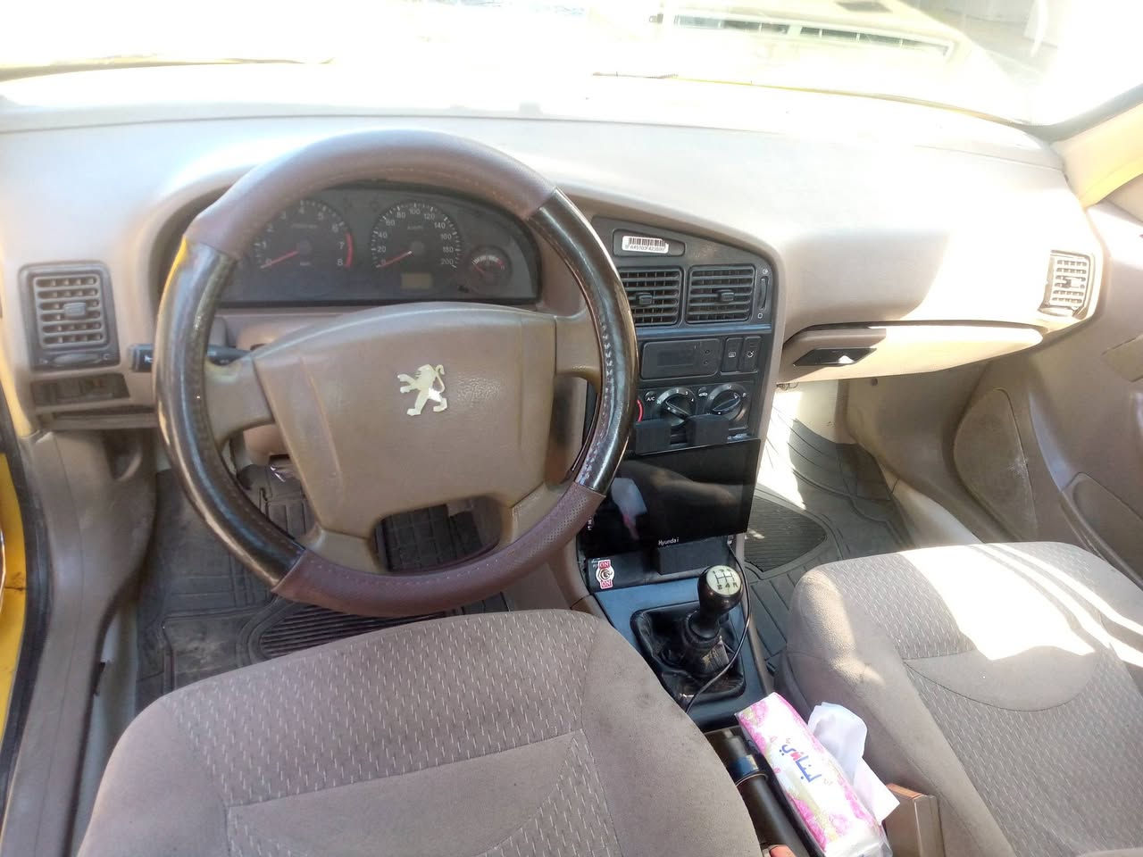 السلام عليكم ورحمه الله وبركاته
بيجو أكد موديل 2016

رقم انكليزي كربلاء

سنوينه لل2029

بيها تكحيلات بسيطه 

تخم تاير مكينه فرنسي
تبريد ثلج 
السعر المطلوب 38وبيها مجال قليل

مكان السياره بغداد جسر ديالئ

هاتف ***********
