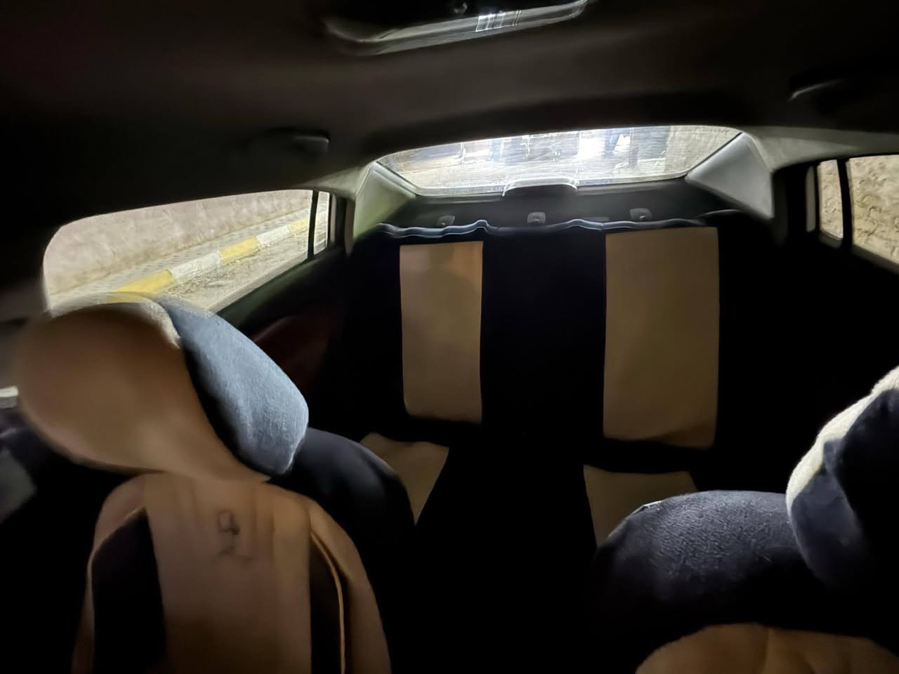 سلام عليكم سياره كيه ريو 2013 اوتوماتيك
للبيع اي حادث مبيه
بيه طخه ع بارده بل جنطه مثل ما موضح بصوره 
السعر$$ اتصل ↖️***********
***********
العنوان سامراء
