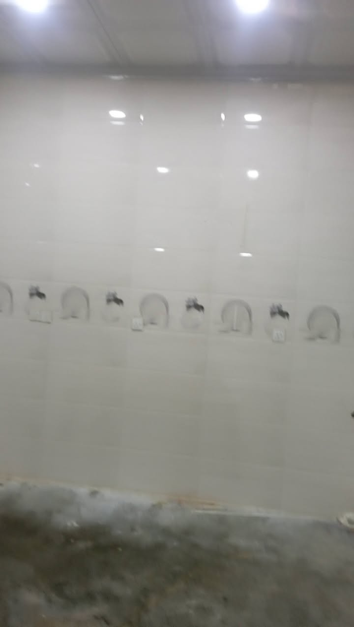 سلاو كريارانى به ريز ئه م خانومان لايه بوفروشتن مساحه 100مترمرابع پيكهاتوه له ژورى نوستن +هول +متبغ+ميوان+مشته ملأت+عنوان كركوك بنجاعلى نزيك جامع على زه نگه نه بوزانينى زياترپه يوندى كن به م ژمارانه ى لأى خواره وه ***********+***********
