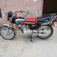 دراجه متياز موديل 2026 صارلهه شهر من طالعه  من الوكيل اوراق سكنر 650 ق...