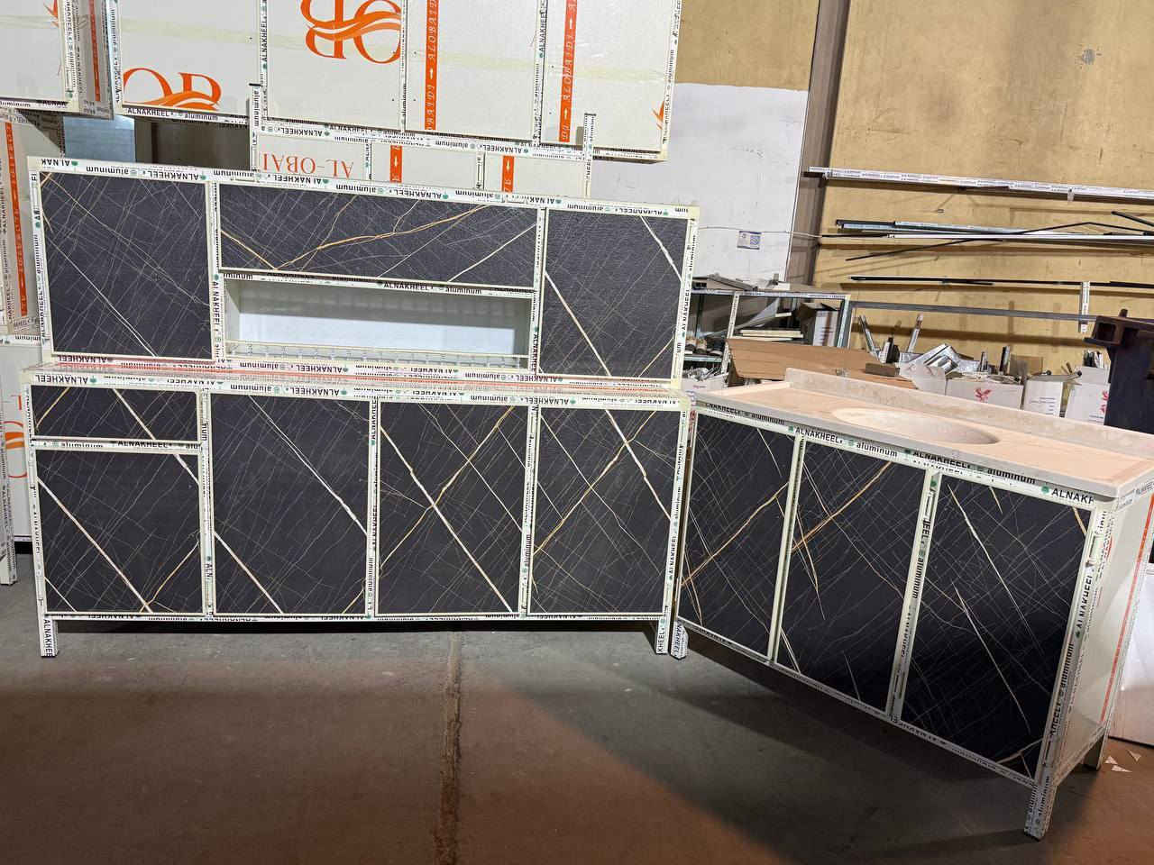 #Number1  للالمنيوم
- وان ڪانت بدايتك صعبة، فالاستمرار بها يخلق نهاية عظيمة 💕.

مترين ارضي وملحق ومتر وعشرين سنك مرمر 
السعر ✨290الف


**إذا كنت صاحب هذا الإعلان وتريد حذفه لأي سبب، رجاءا أرسل رسالة إلى الدعم الفني**