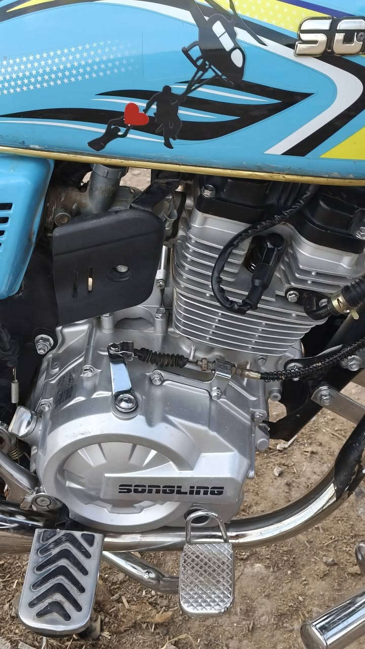 سلام عليكم دراجة للبيع إيراني خمسة كير محرك 200الدراجة انضف من الصور الدراجة مكفولة محرك كهربائيه تجي وشوف بعينك الدراجة تخبل جديدة رقم التواصل ‏‪0780 089 7144‬‏
مارد مازنجر فقط واتساب تمام 
العنوان بغداد الشعلة الدوانم 
السعر 750الف
