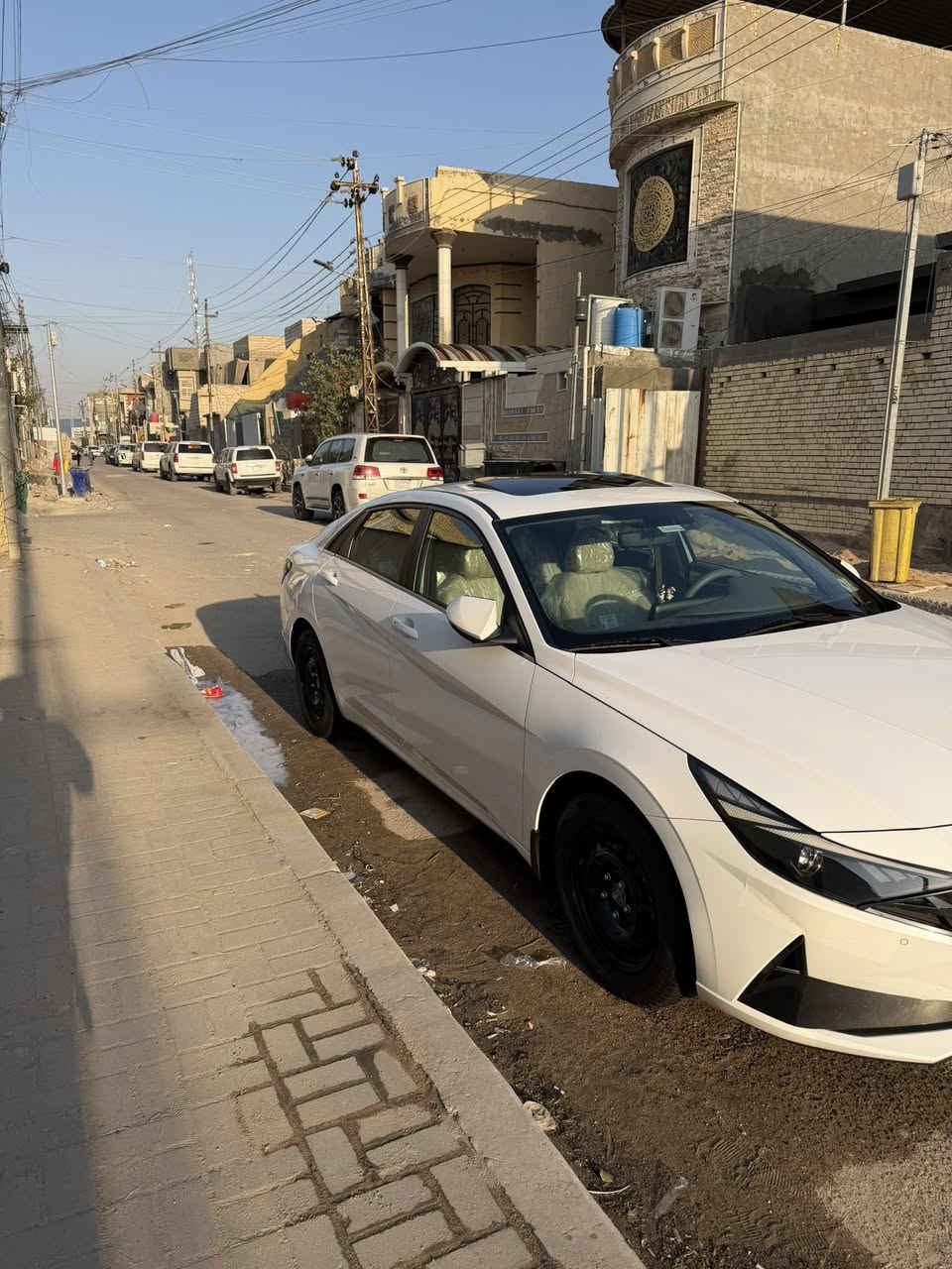 السلام عليكم النترا للبيع 2022 رقم أربيل سياره كفاله من الدعامية الدعامية السياره ماشيه 68 سياره فول للأخير السياره مدوشمة كاعيه وسفاري سبير مانازل المحرك 1600  ملاحظة(ويلكب موجود مال شركة جديد) السعر 170 وبيه مجال حق الجيه ‭

‭٠٧٧٢ ٥١٧ ٤٦٢٦‬
