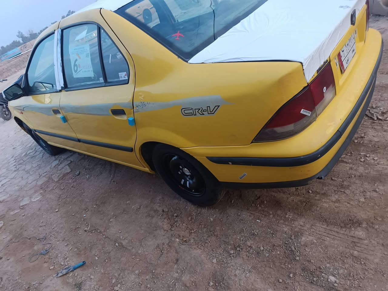 السلام عليكم سمند مديل ٩كير أو محرك مكفولات لا ضربه او تبديل ولا صبغ صدر أمامي أو خلفي جديد كهربايات كل شغاله داخل كلش حلو رقم بغداد نكليزي بس عل تثبيت هاي صورها كدامك شرط التحويل إلى يحب يتصل مكان السياره بغداد العبيدي السياره جاهزه الغود والشواصي مكفولات رقم صاحي السياره مكلف بل نشر ***********الشراي يتصل السعر ٢٨ او بيها مجال
